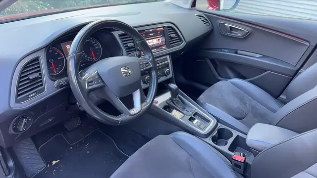 Seat Leon view 8
