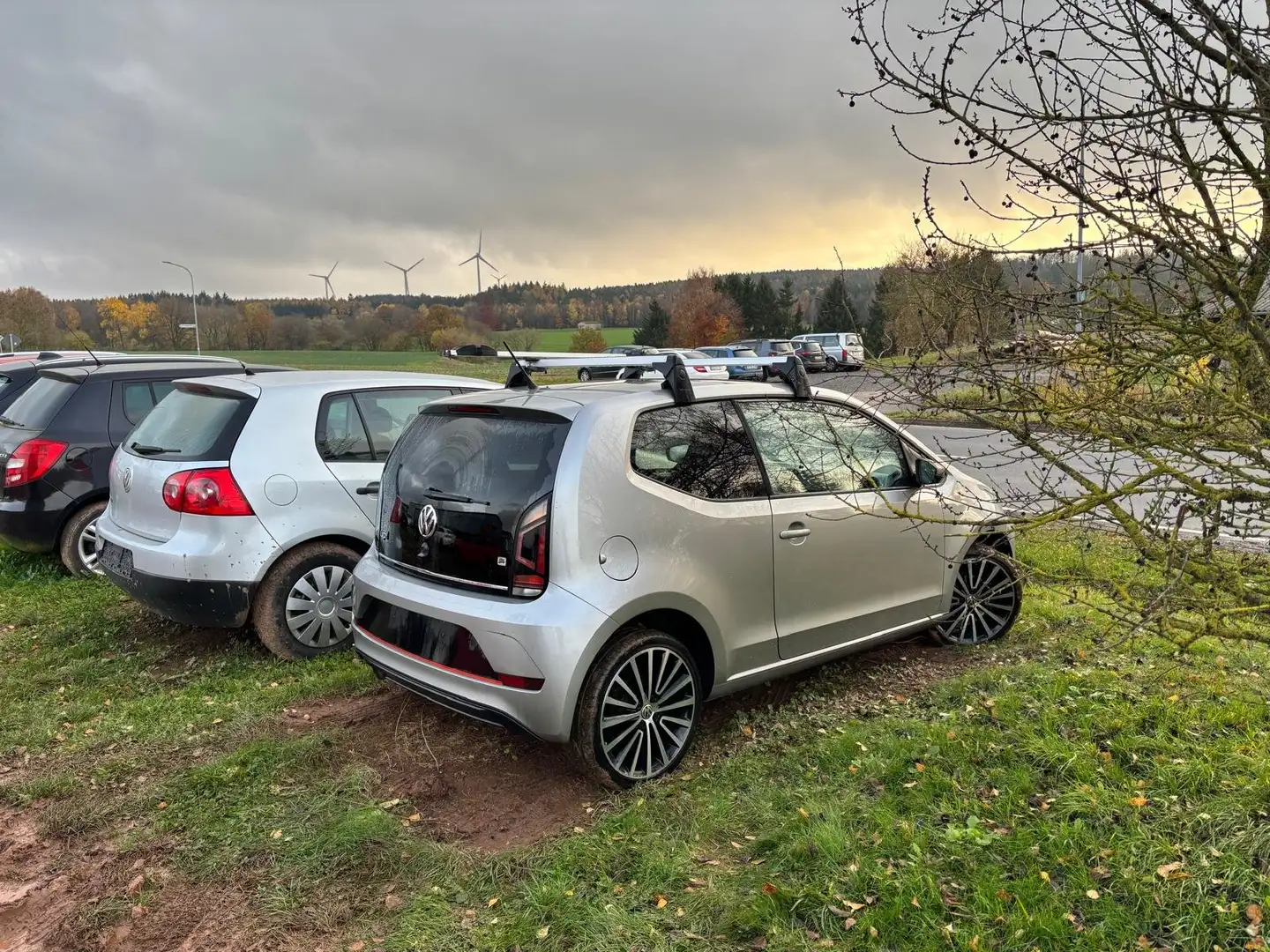 Volkswagen up! high up! BMT/Start-Stopp Gris - 2