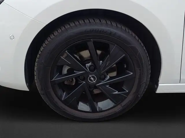 Opel Corsa view 8