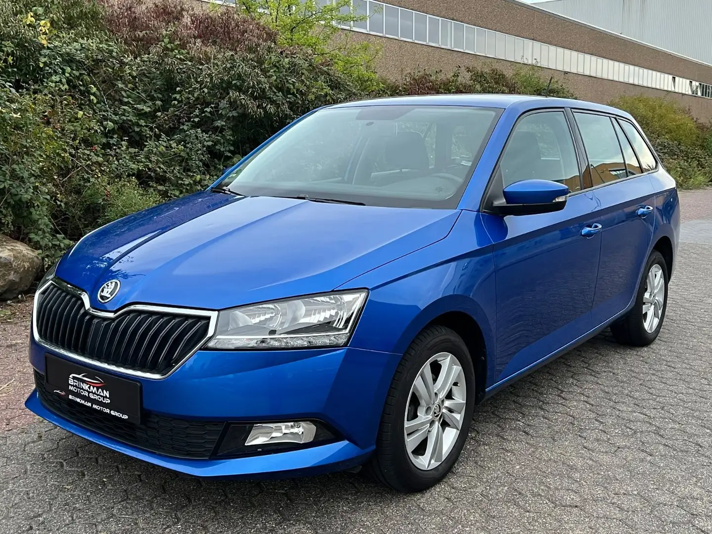 Skoda Fabia Kombi III FL AMB 1.0TSI 95PS/CAM+PDC Bleu - 1
