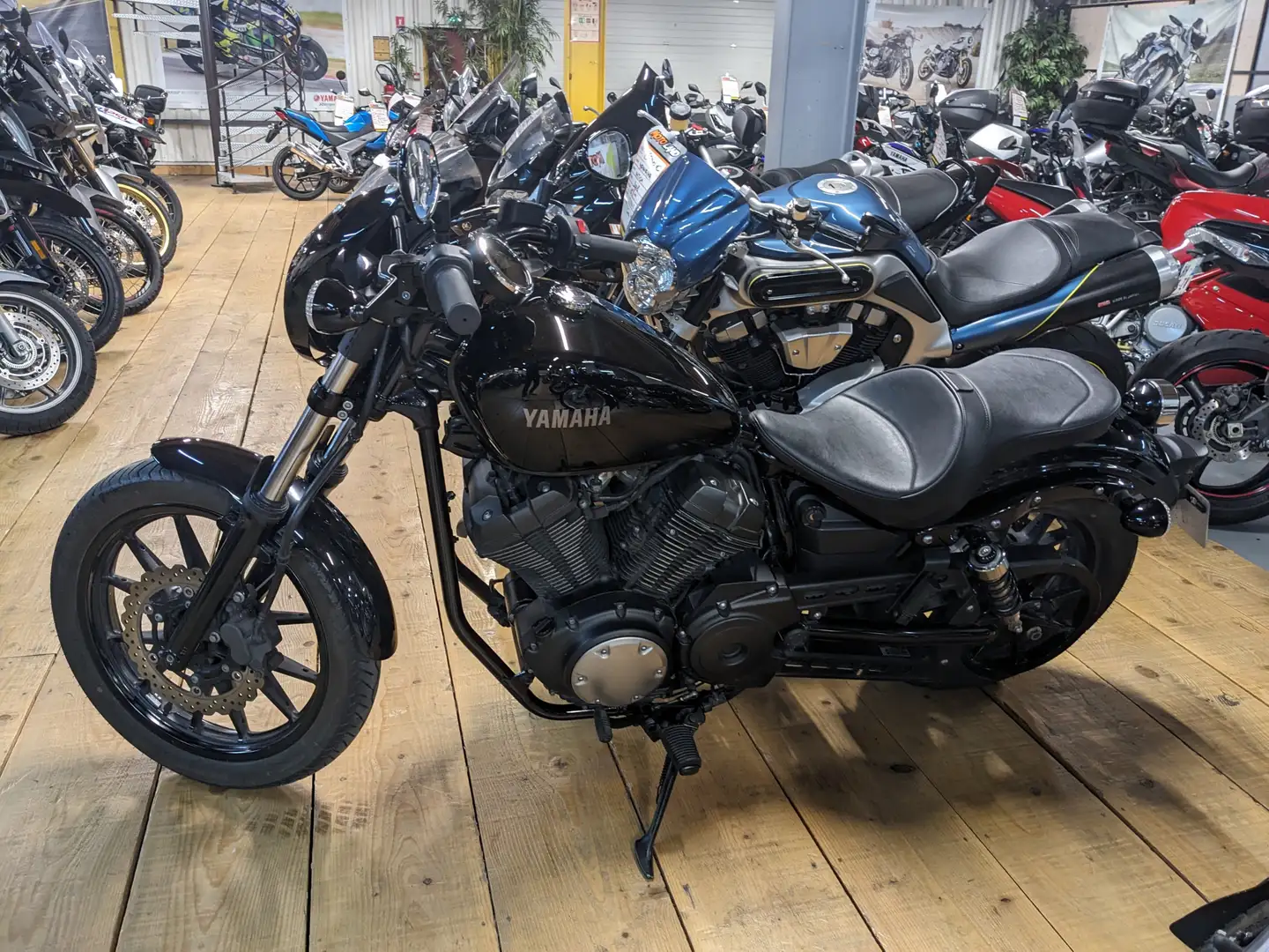 Yamaha XV 950 Siyah - 2