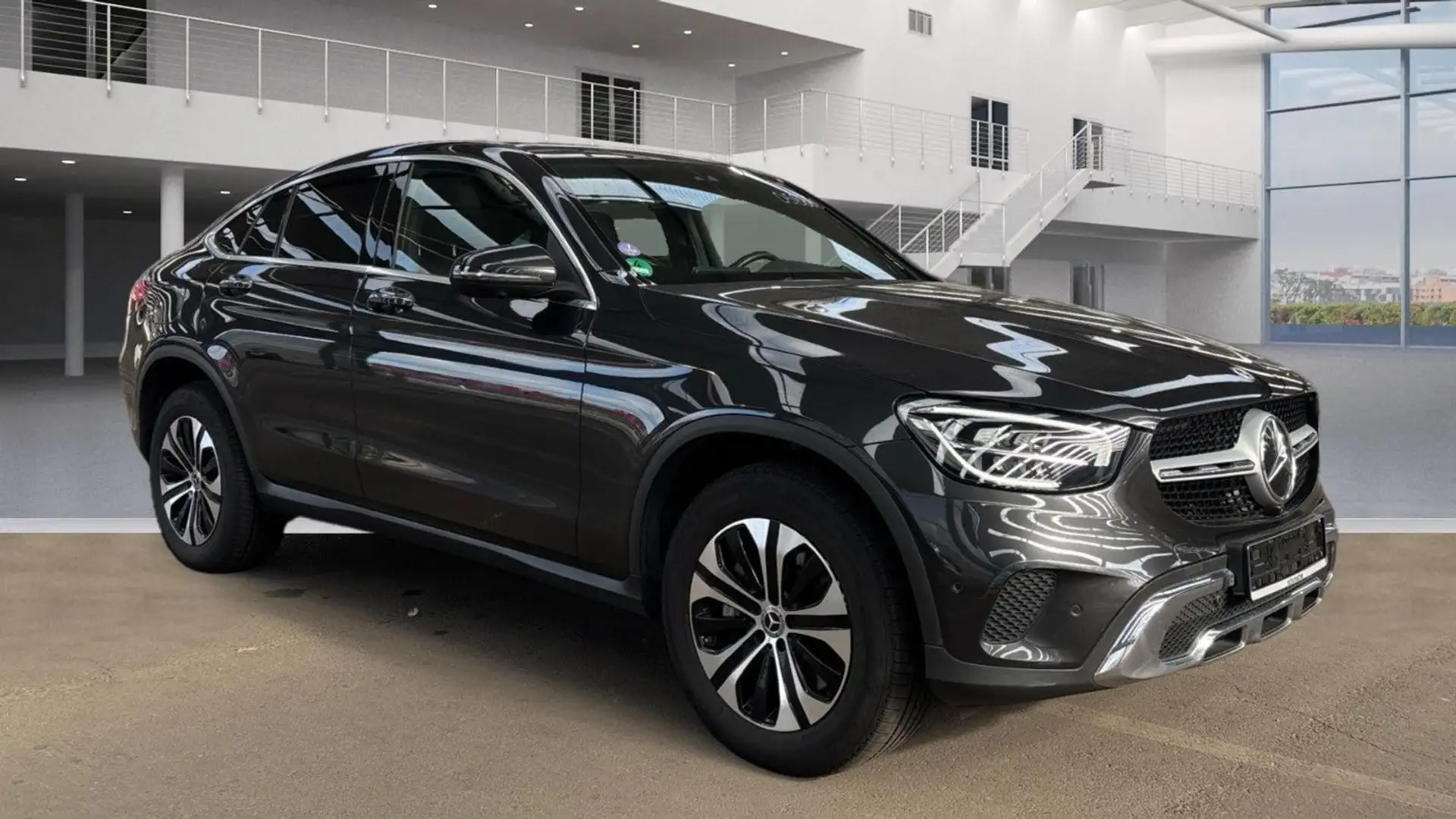Mercedes-Benz GLC 300 e Coupe Sdach*Sound*belüSitz*360*Virtual Gris - 2