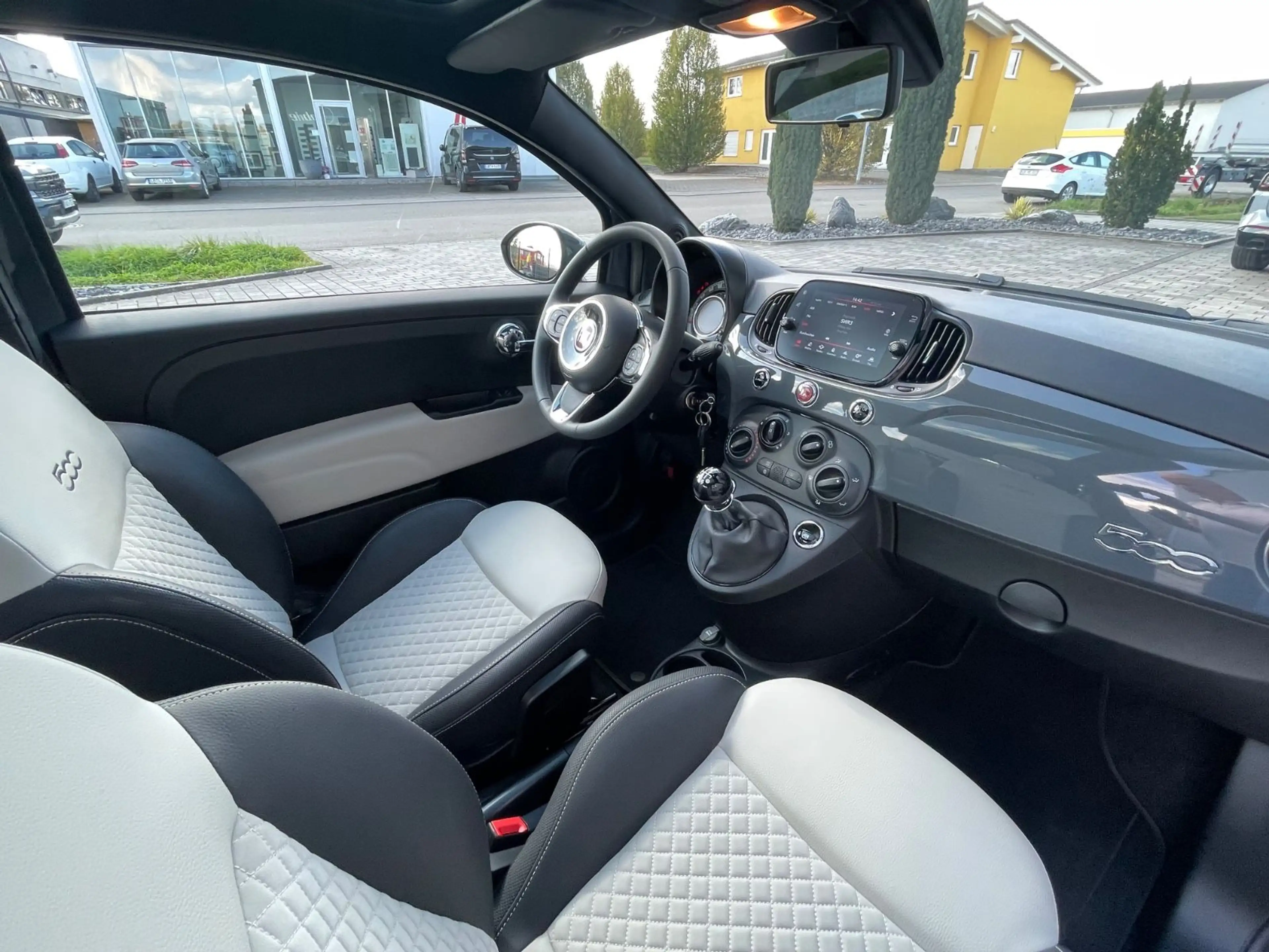 Fiat 500 DolceVita/Klima/Panorama/PDC/Alu — photo 21