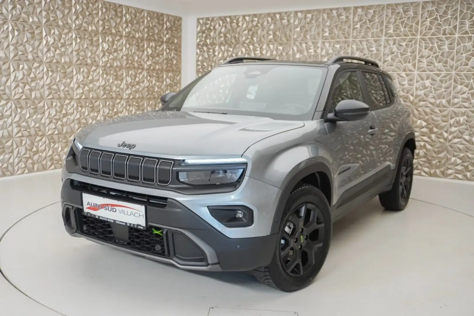 Jeep Avenger 4XE UPLAND Grau - 1