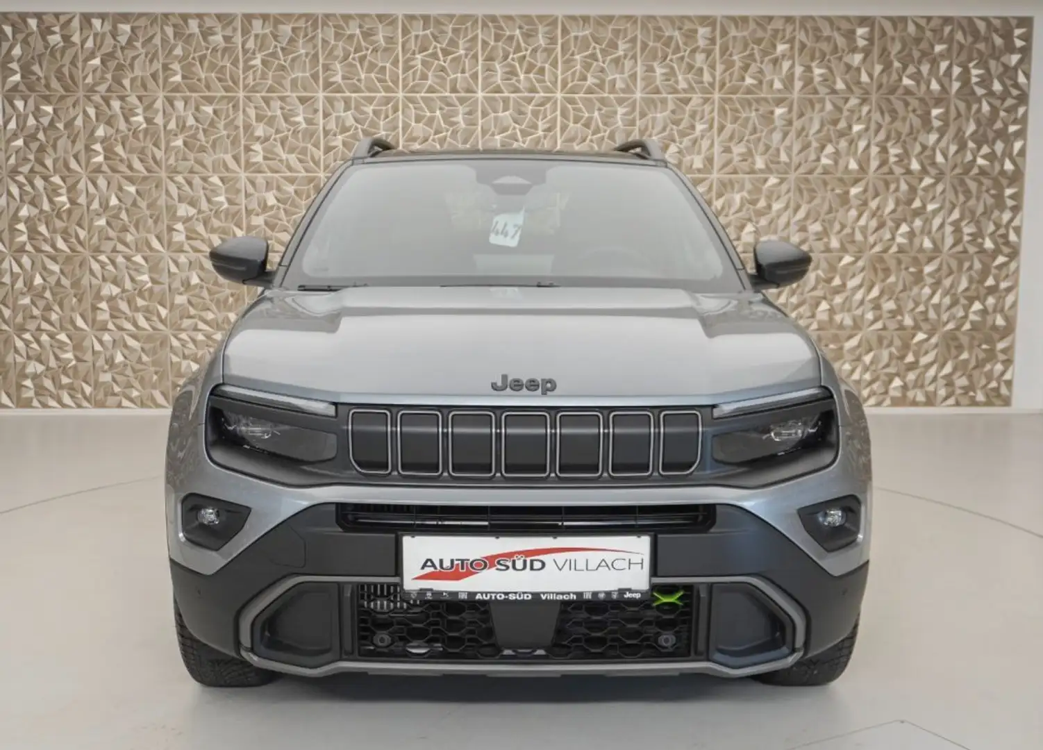 Jeep Avenger 4XE UPLAND Grau - 2