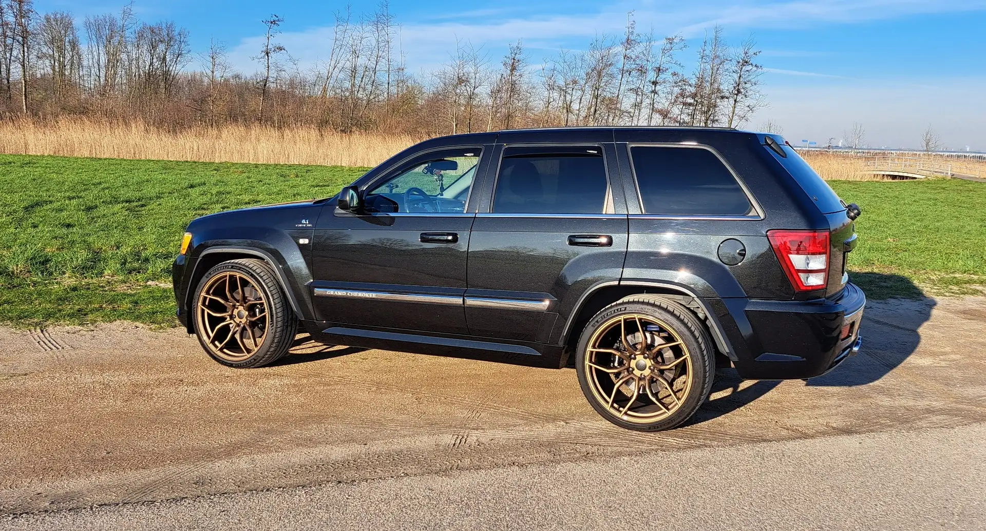 Jeep Grand Cherokee 6.1 SRT8 - 2
