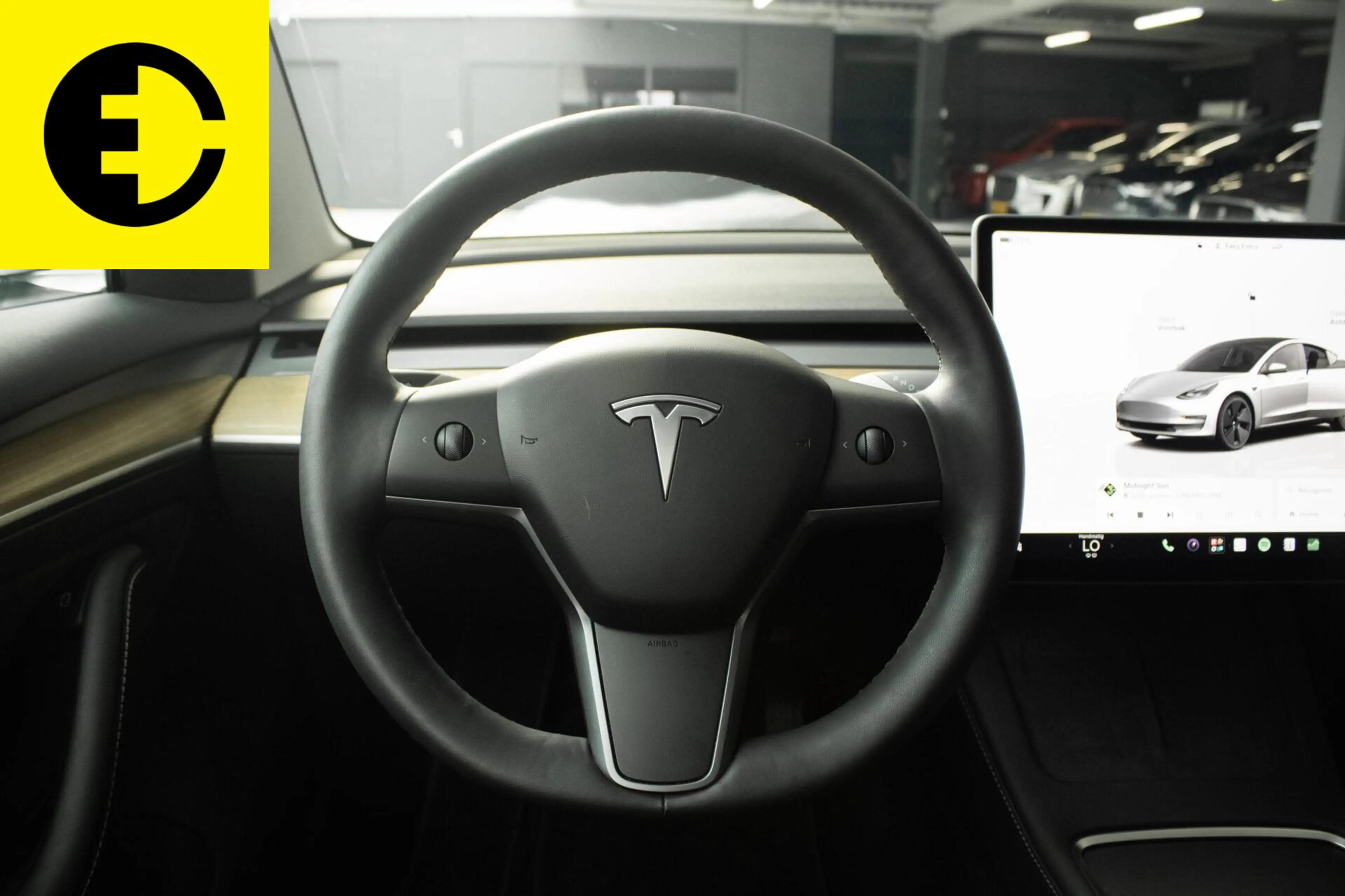 Tesla Model 3 Standard RWD Plus 60 kWh| 93,8% SOH | Stoelverwarm — photo 3