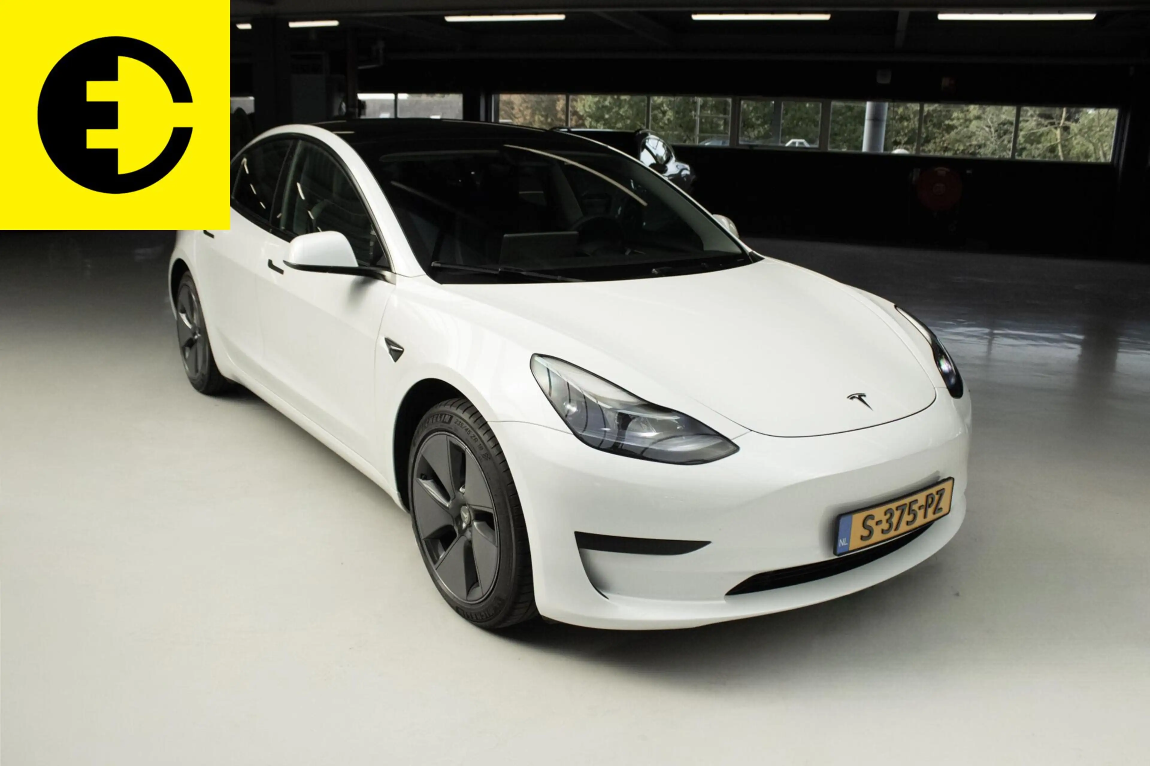 Tesla Model 3 Standard RWD Plus 60 kWh| 93,8% SOH | Stoelverwarm — photo 8
