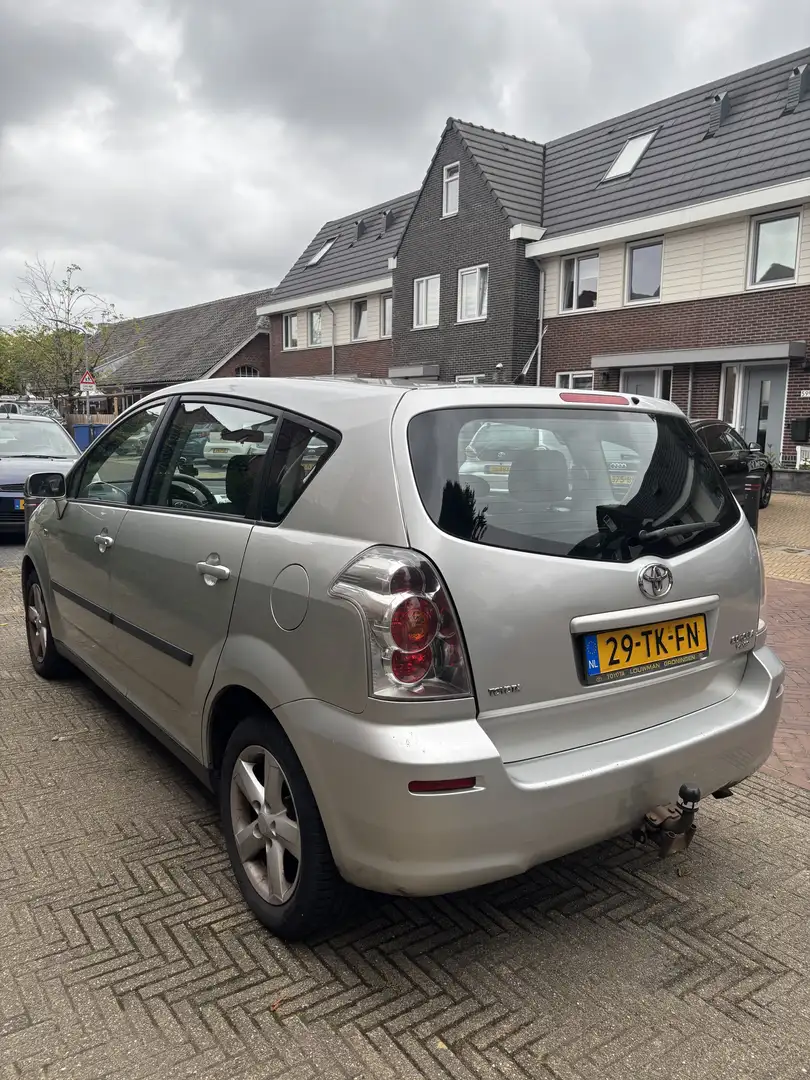 Toyota Corolla Verso 1.6 VVT-i Terra Szürke - 1
