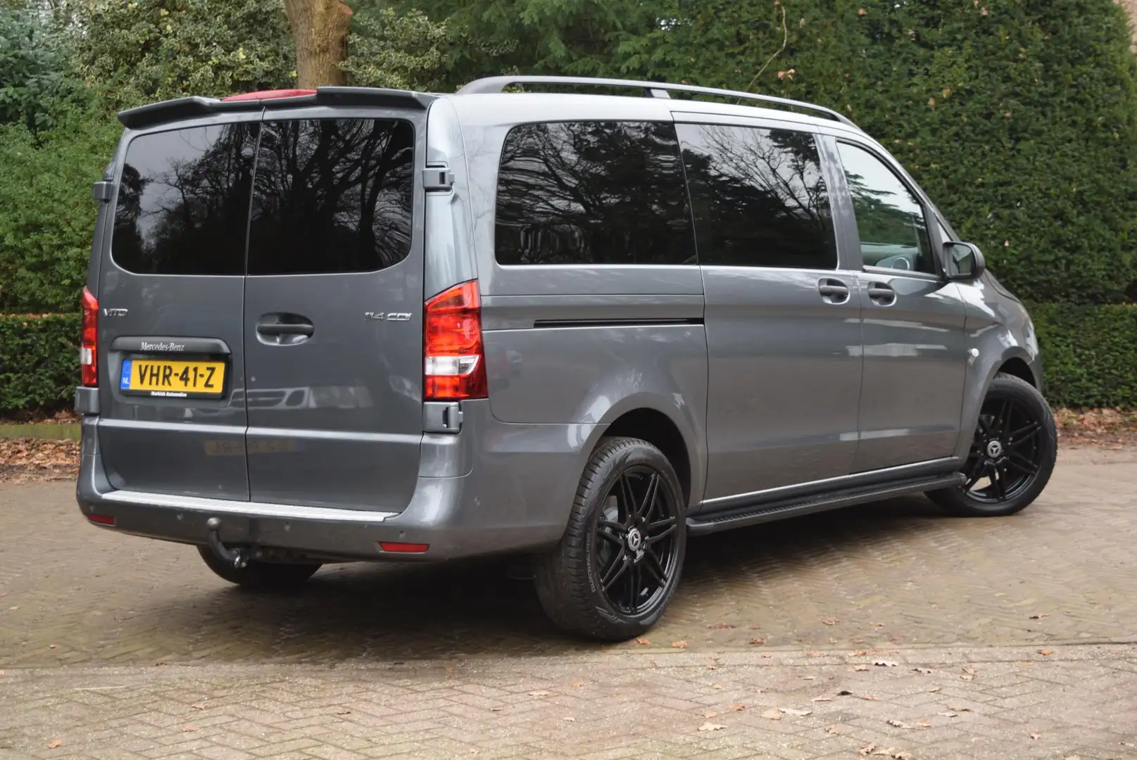 Mercedes-Benz Vito 114 CDI Lang | LED | Trekhaak | Navi | 19 inch Grau - 2