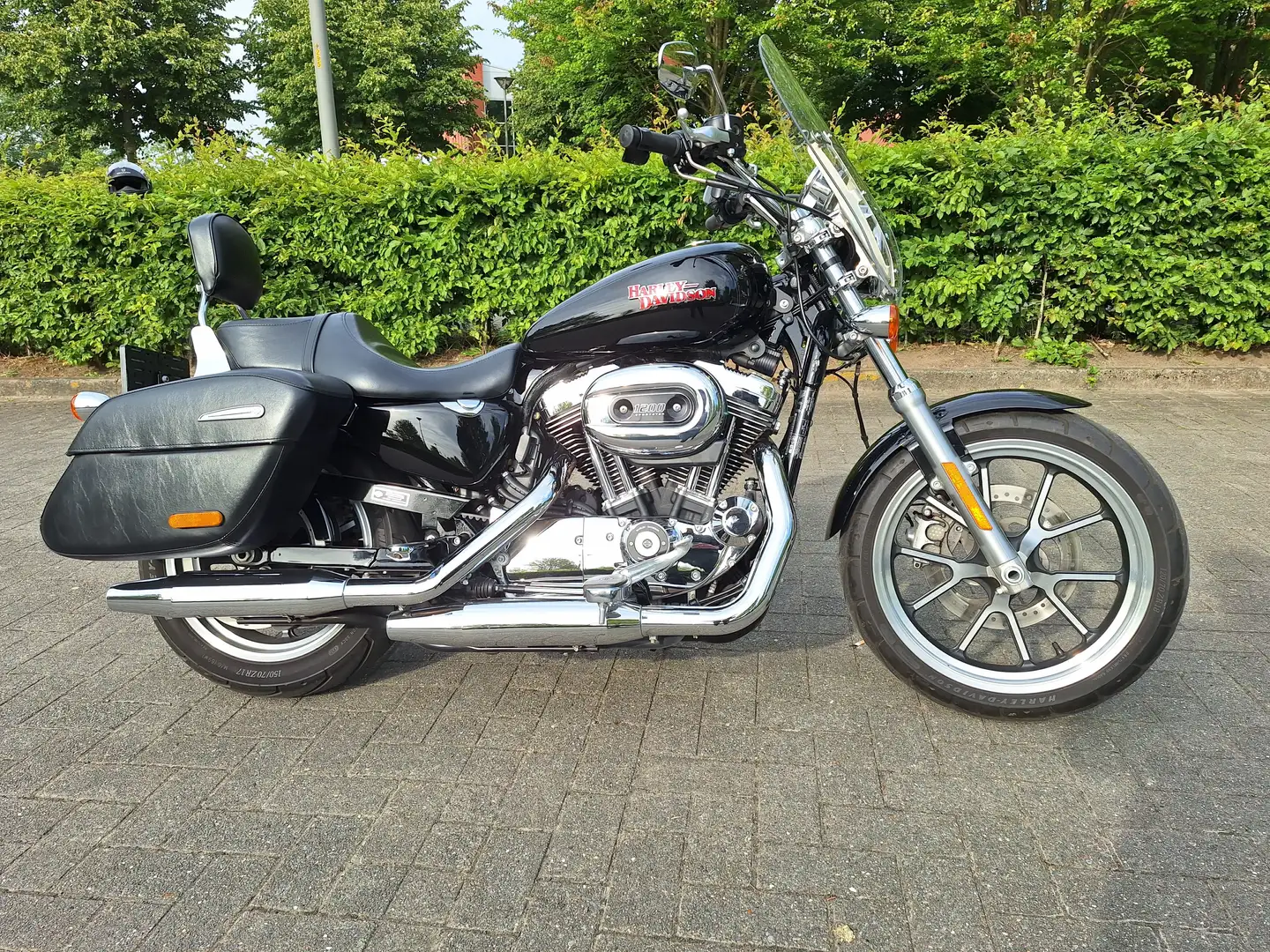 Harley-Davidson Sportster 1200 XL1200T touring Schwarz - 1
