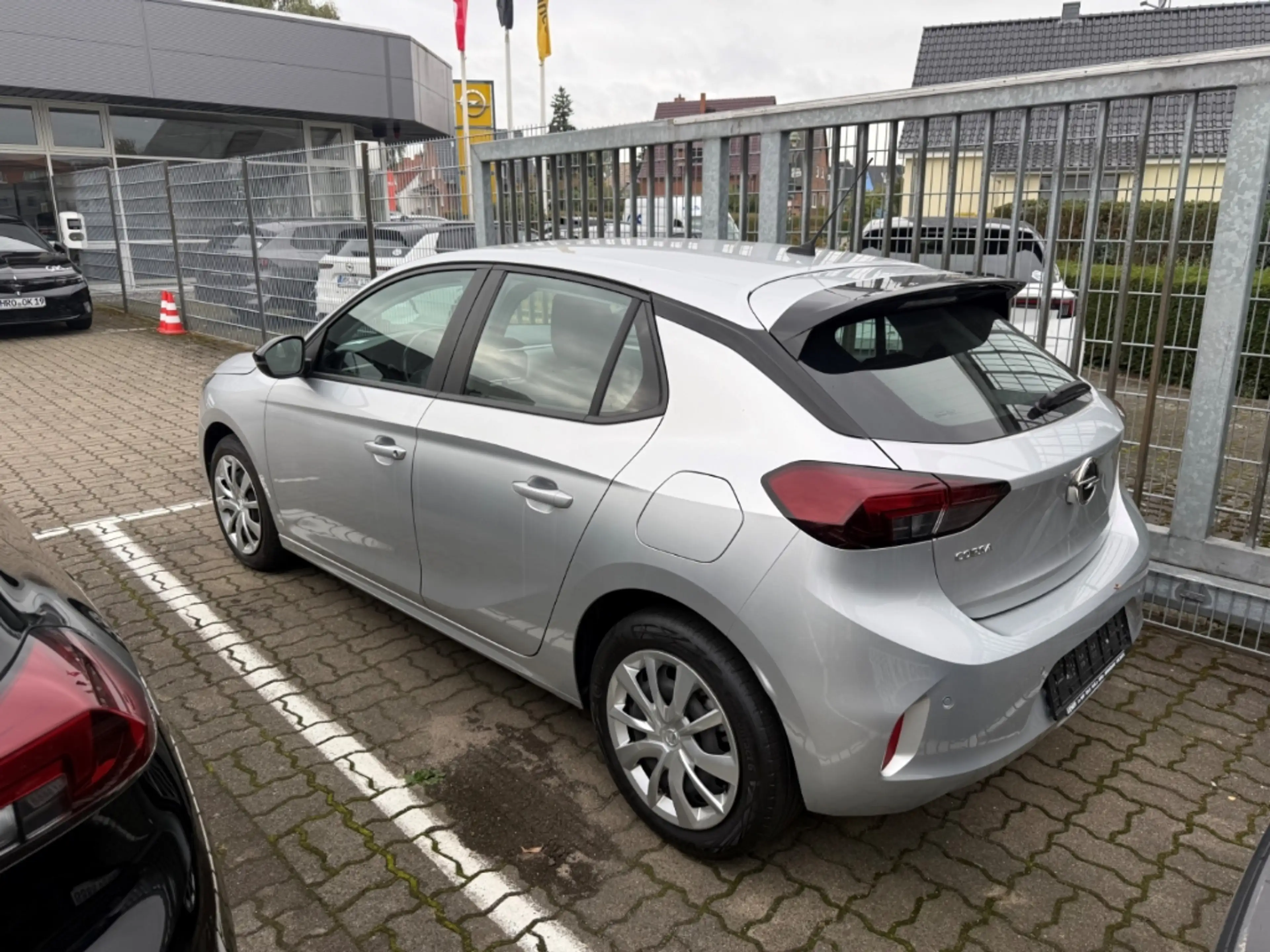 Opel Corsa F Edition SHZ+LHZ+Kamera — photo 2