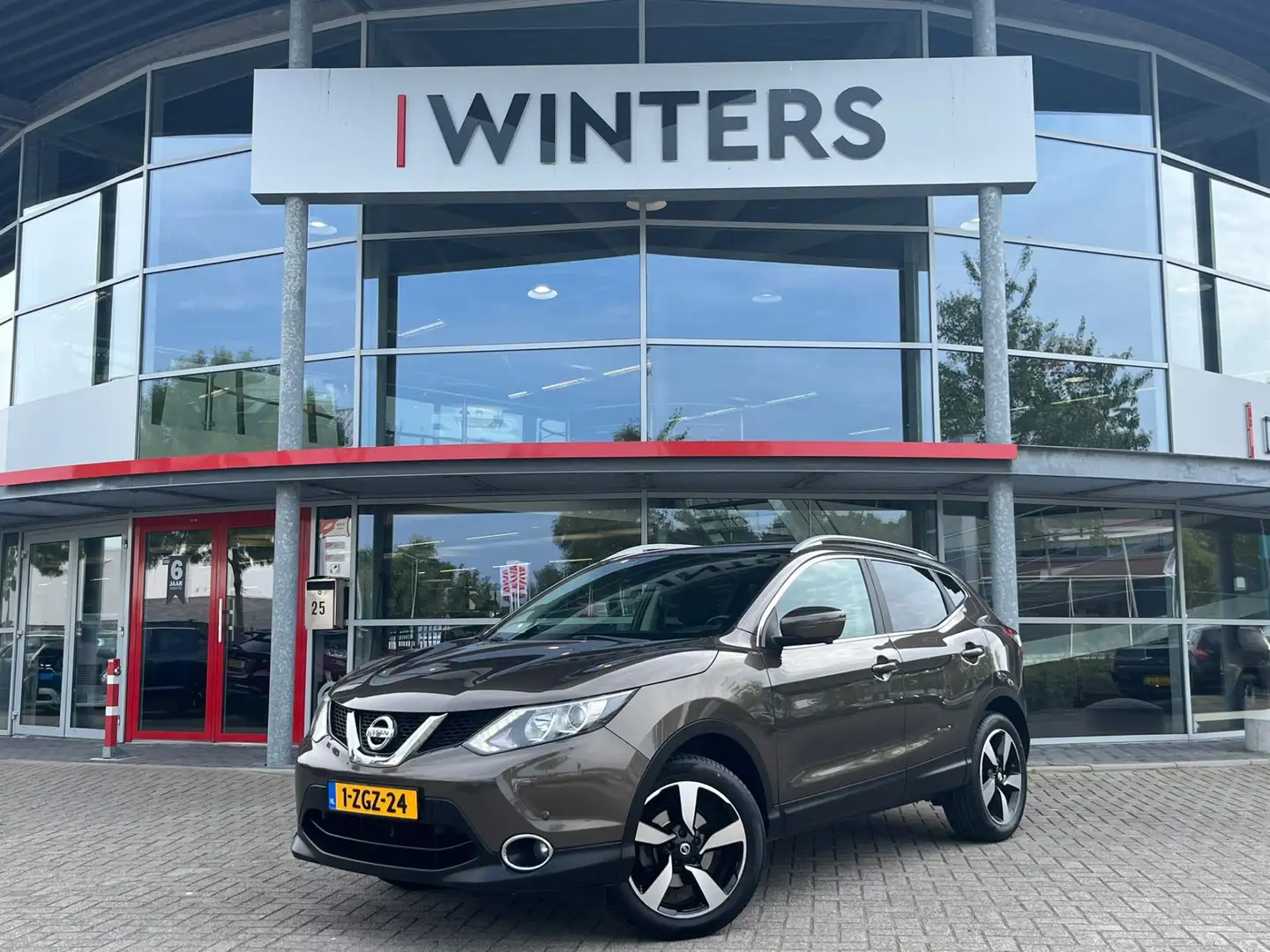 Nissan Qashqai 1.2 Connect Edition | 360° Camera | Trekhaak | Pan Brun - 1