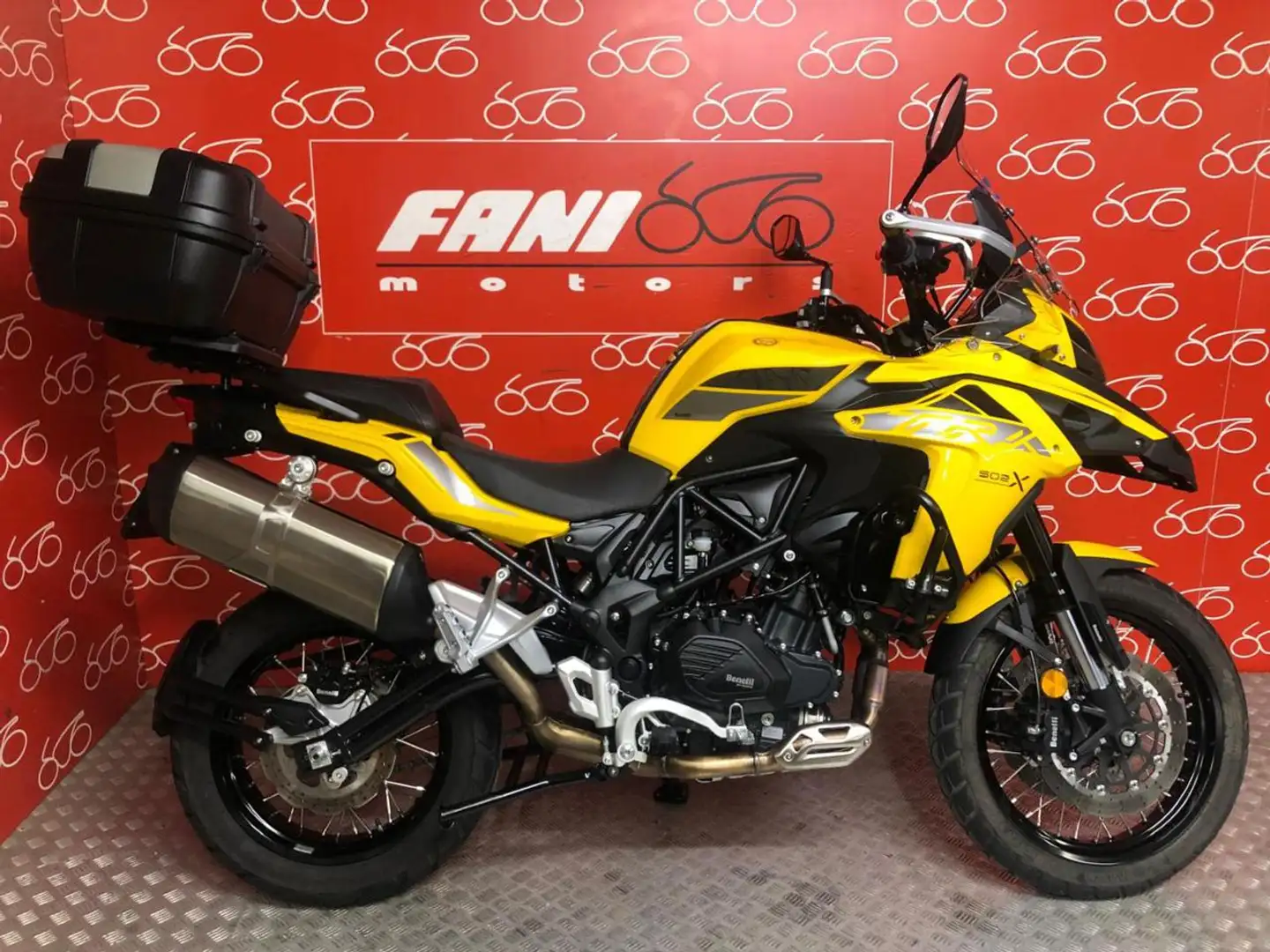 Benelli TRK 502 X Giallo - 1