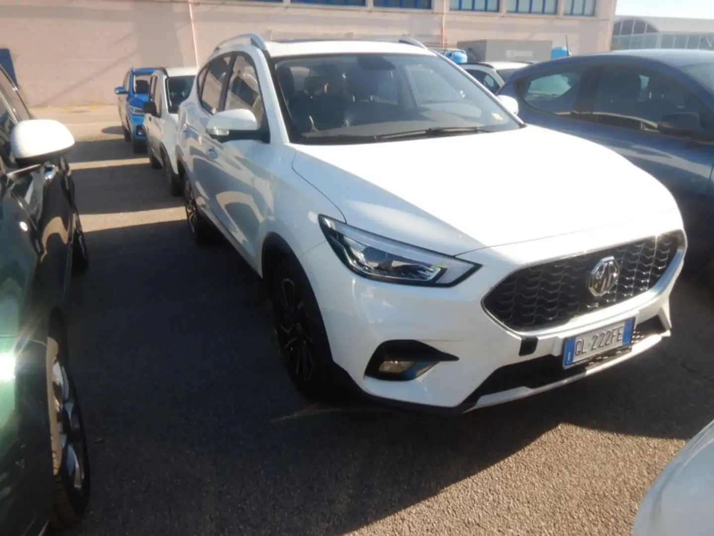 MG ZS 1.0 Luxury Blanco - 1