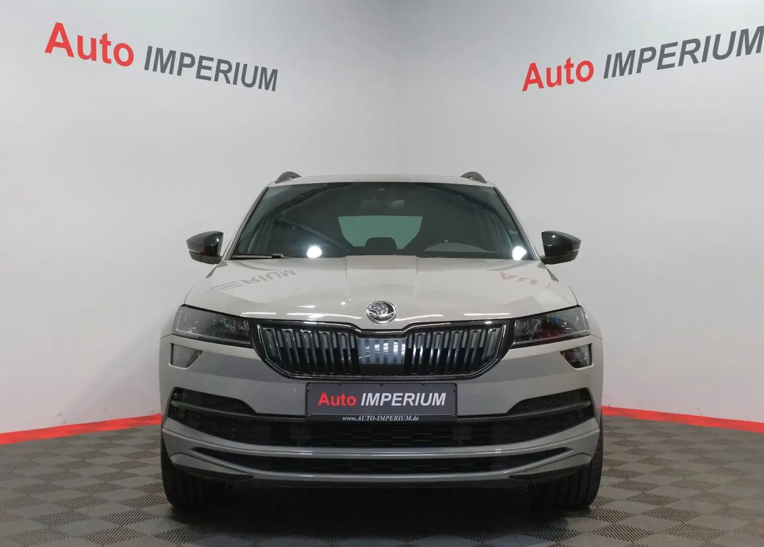 Skoda Karoq Sportline 4x4 2.0 TDI*ACC*PANO*AHK Šedá - 2