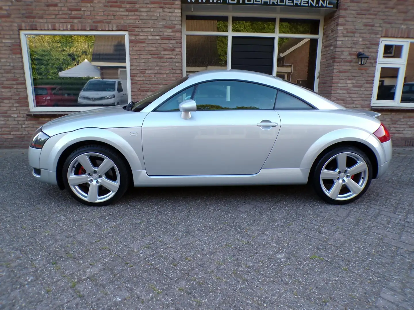 Audi TT 1.8 5V Turbo Leder / Airco Gri - 2