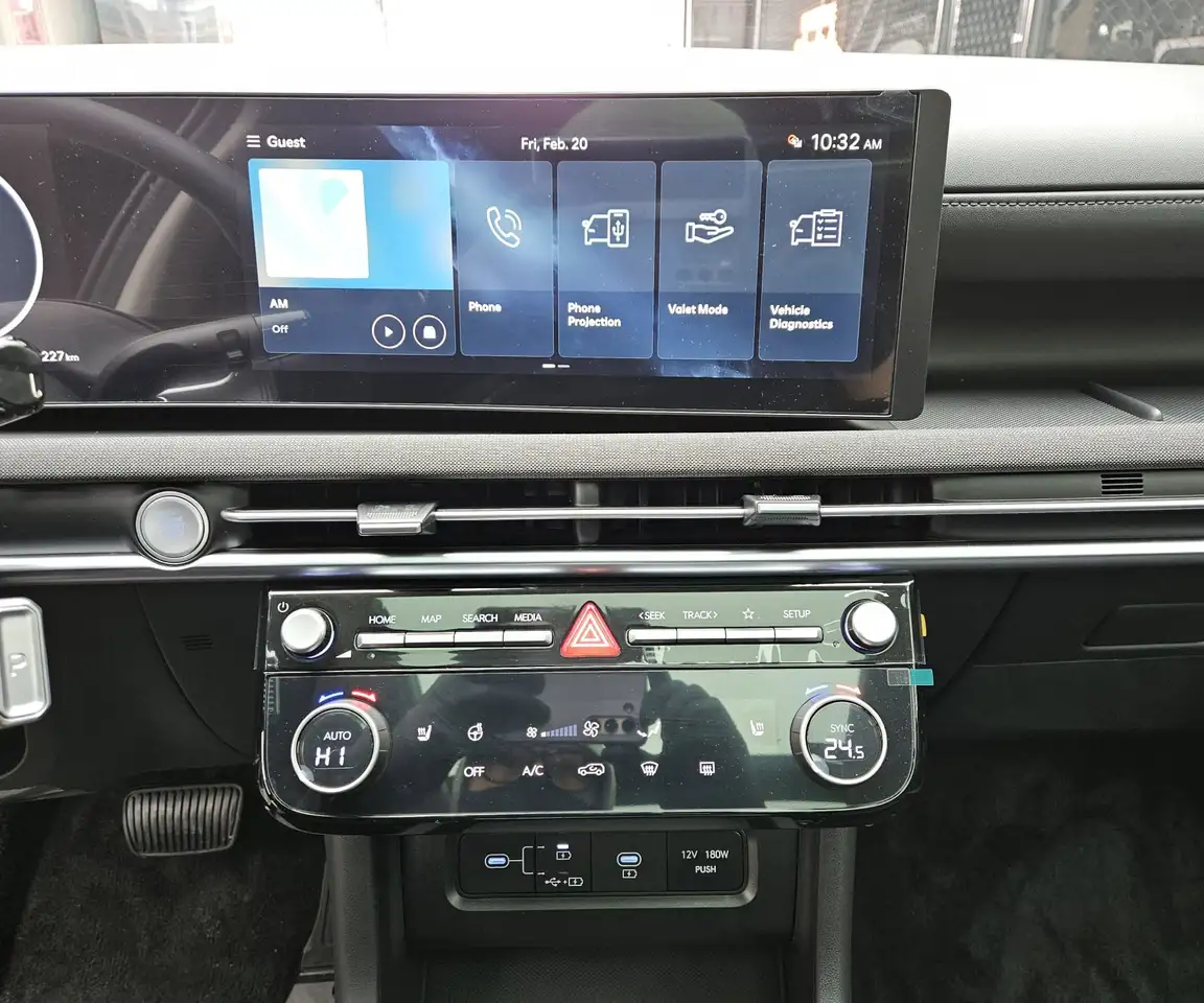 Hyundai TUCSON снимка Hyundai TUCSON