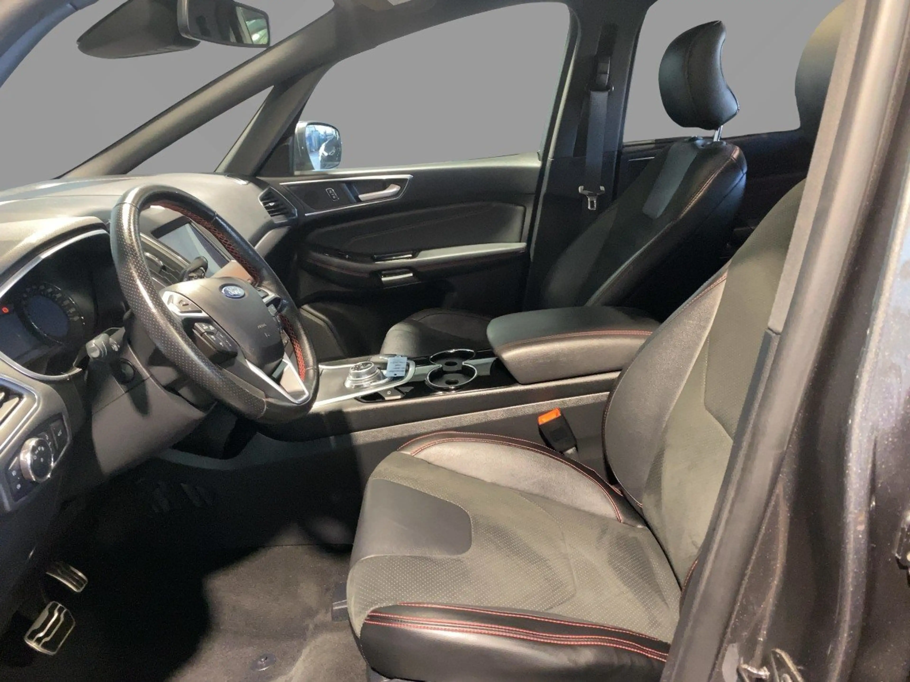 Ford S-Max 2.5 Duratec (FHEV) ST-Line LED*NAVI*SHZ*LM — photo 7