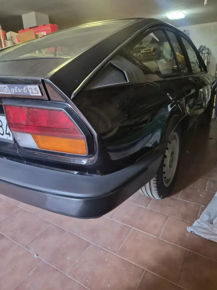 Alfa Romeo GTV6 2.5i, foto 2