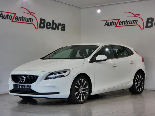 Volvo V40 Momentum LED/Navi/Kamera/Leder/SHZ/PDC/Alu