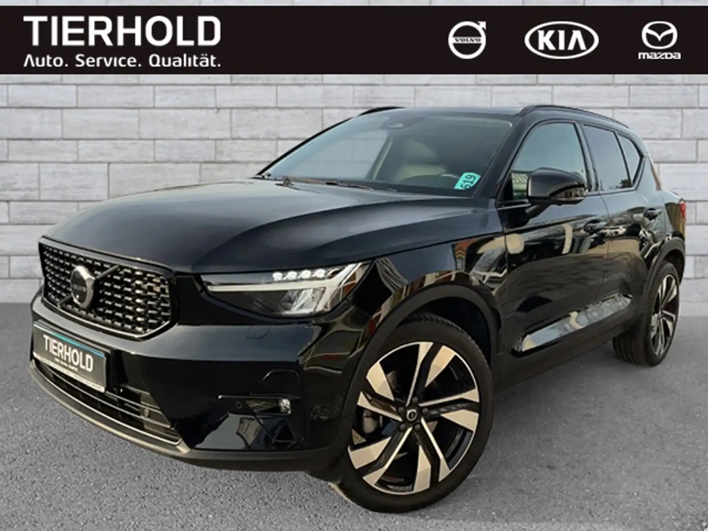 Volvo XC40 B4 Ultimate Dark 2WD AHK ACC Pano 360° 20" Schwarz - 2