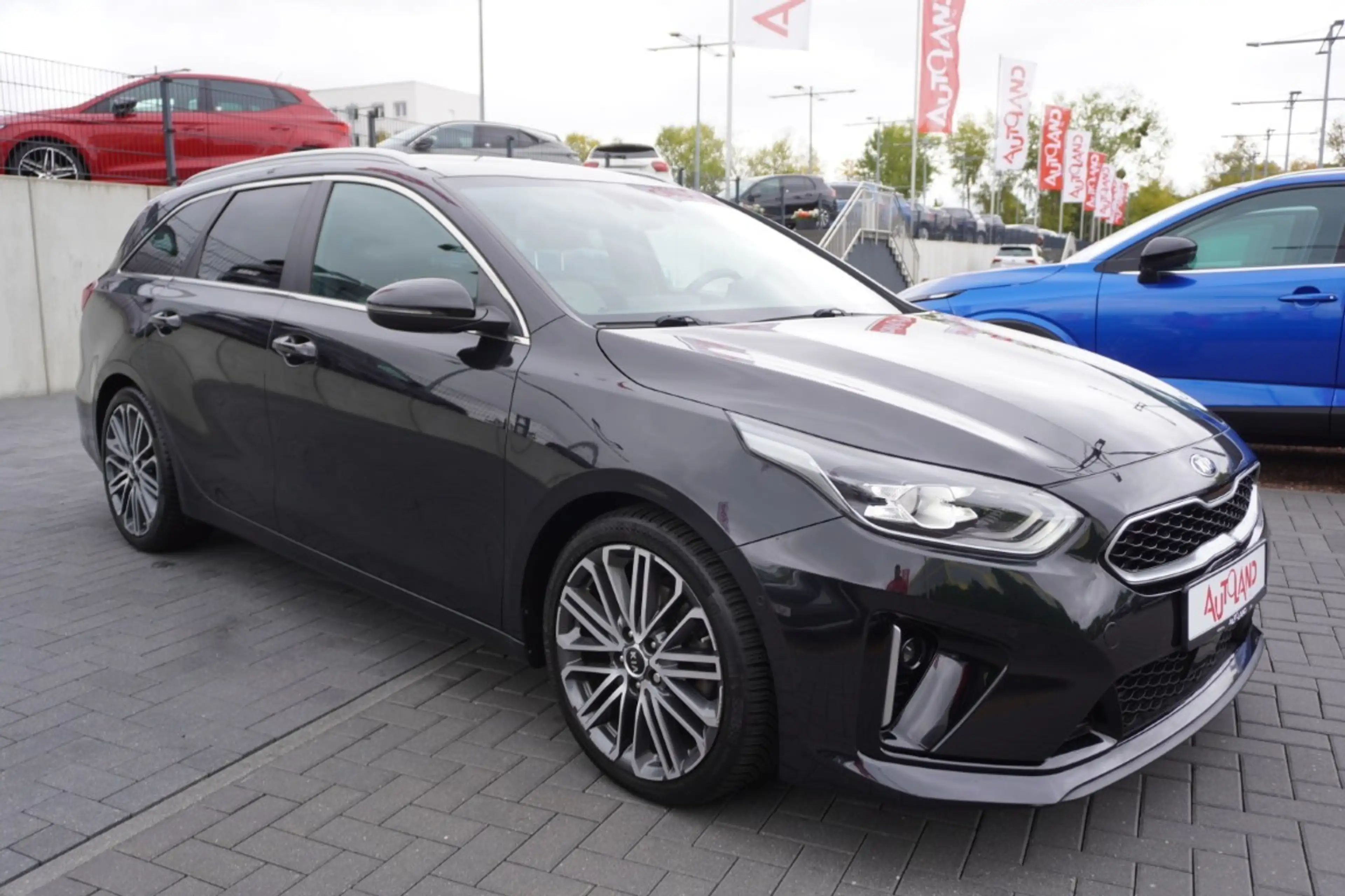 Kia Ceed SW / cee'd SW Ceed SW 1.4 T GDI GT-Line LED ACC Totwinkel Navi — photo 6