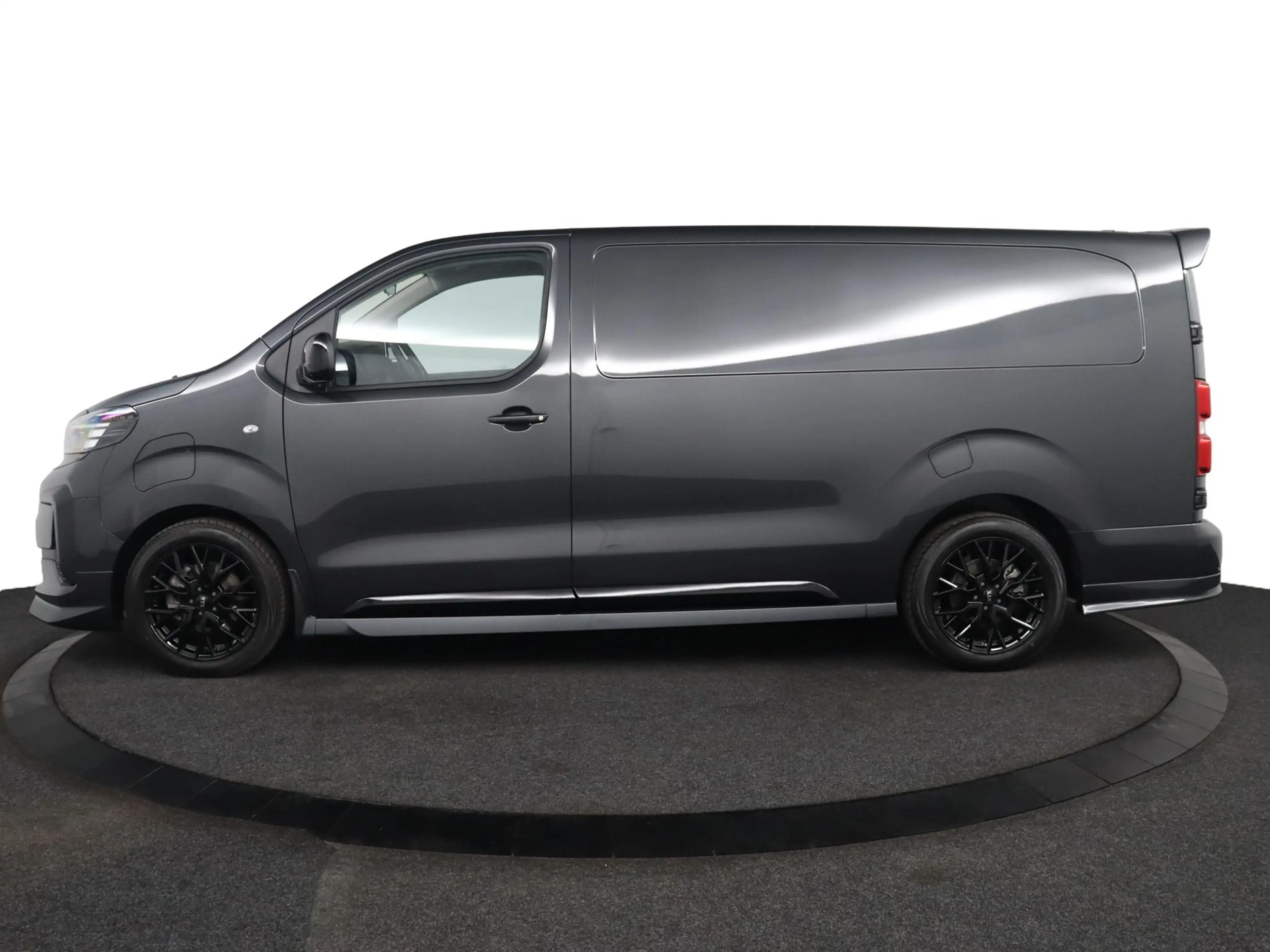 Opel Vivaro-e L3 75 kWh | STX Edition | STX Spoilers | STX Velge — photo 3