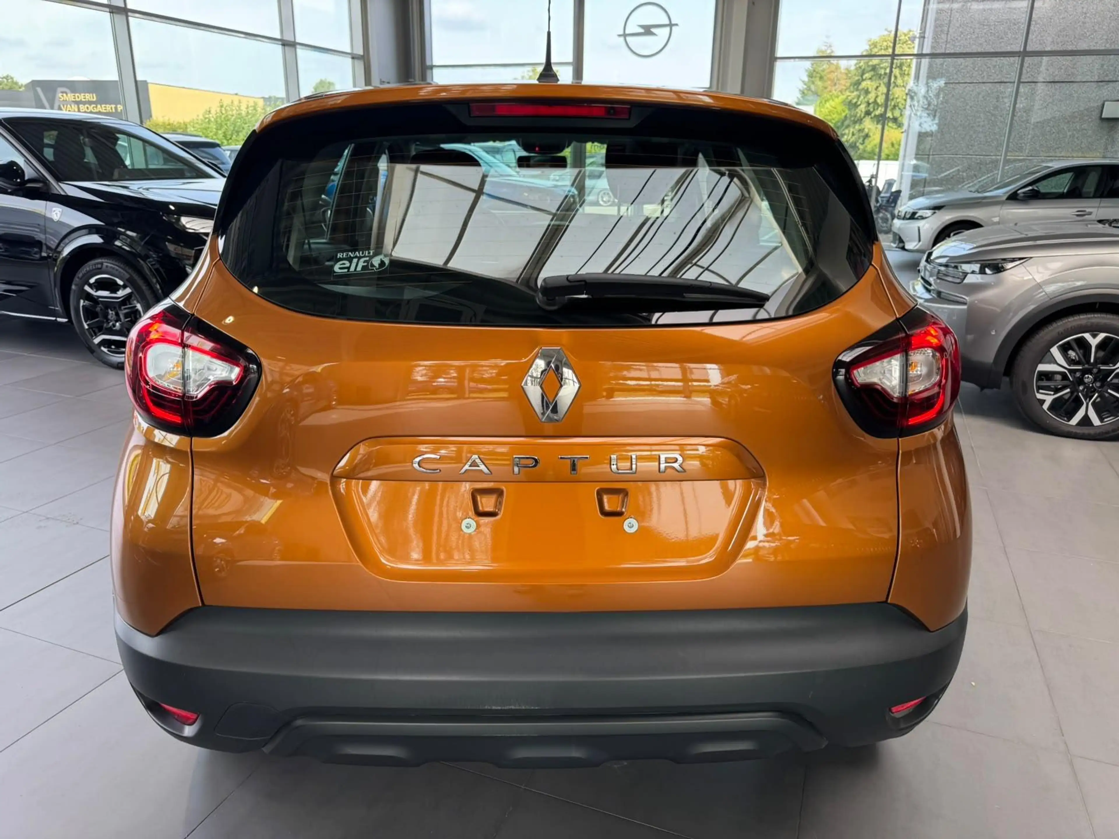 Renault Captur 0.9 TCe ZEN 5d 66kW — photo 6