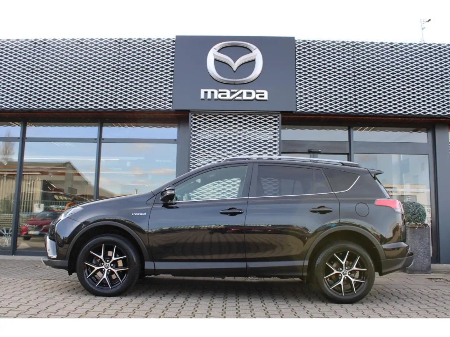 Toyota RAV 4 Style Selection Edition S+JBL+GJ-RÄDER Schwarz - 2