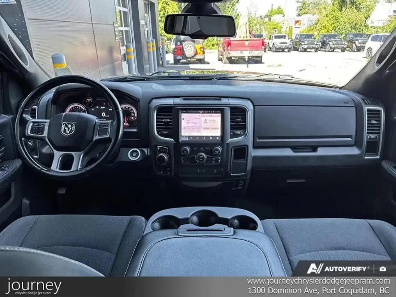 RAM 1500 снимка RAM 1500