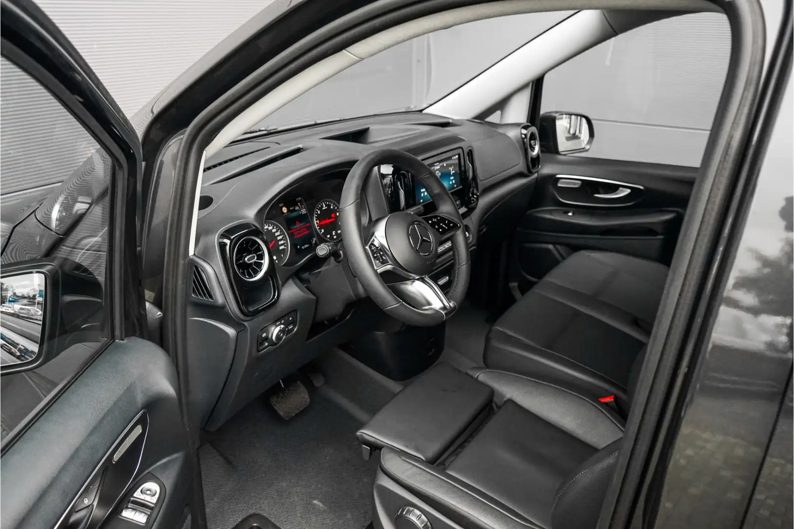 Mercedes-Benz Vito 116 CDI L3 Pro MultiBeam LED 19"LMV Distronic Navi Gris - 2