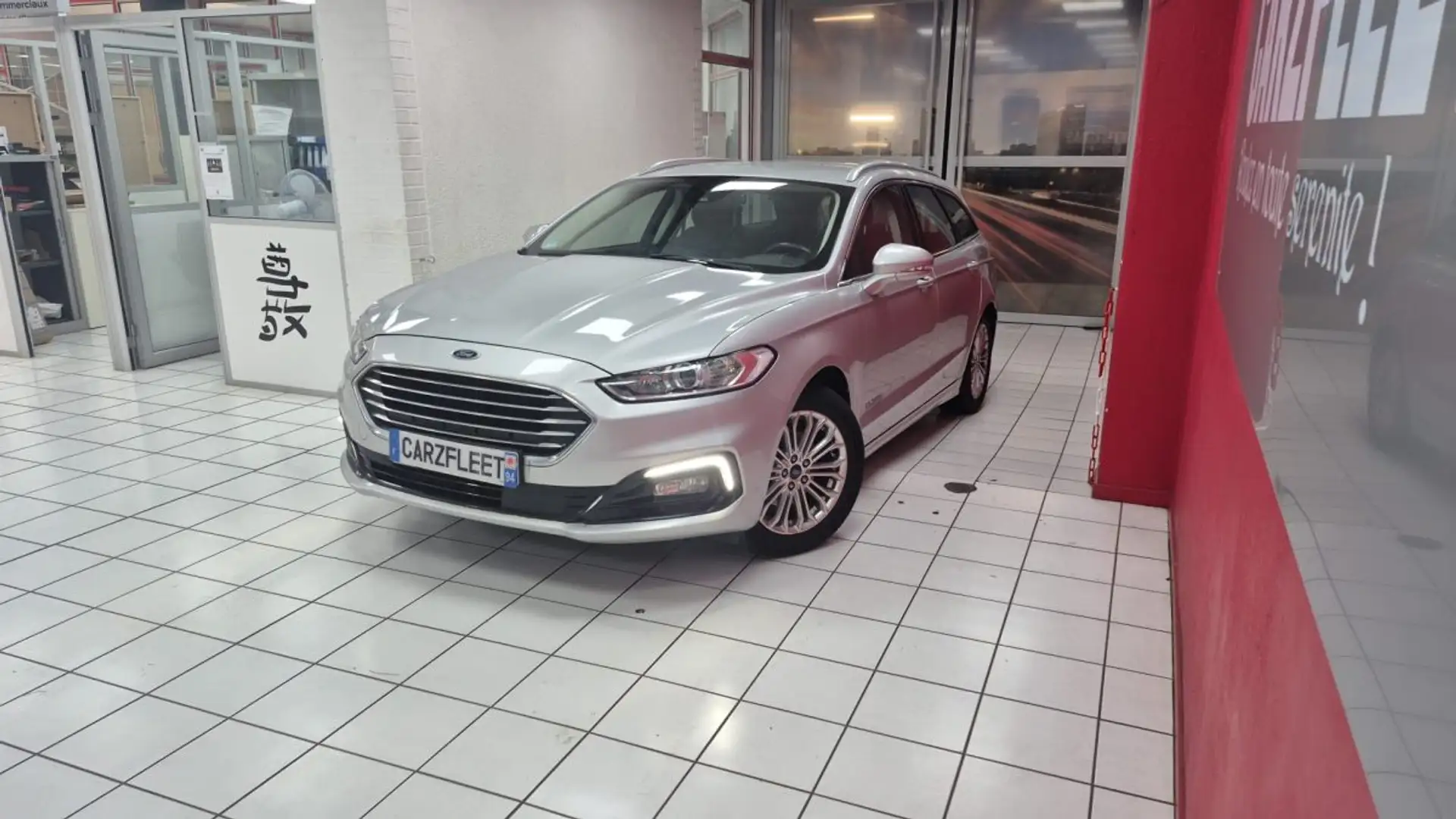 Ford Mondeo BREAK SW 2.0 HYBRID 187ch TITANIUM BUSINESS/1 ERE MAIN/TVA RECUP Grau - 2
