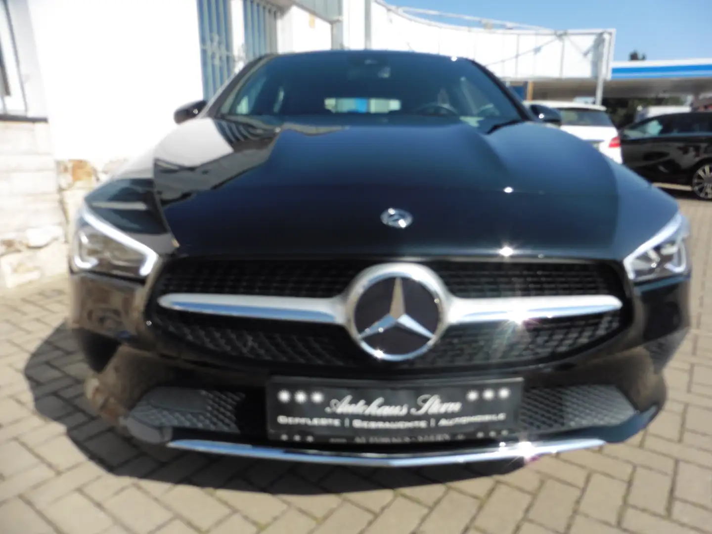 Mercedes-Benz CLA 180 SB Progressive*LED*NAVI*PDC*Teilleder*Spurhalte... Schwarz - 2