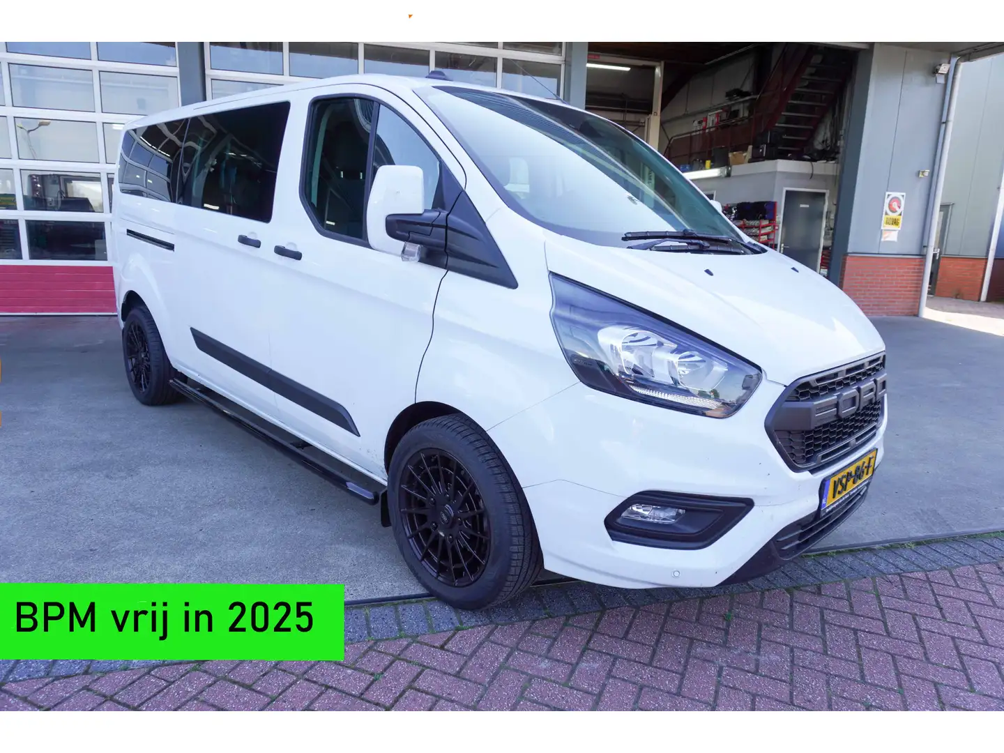 Ford Transit Custom 320L 2.0 TDCI 130PK L2H1 DubbelCabine Glaslook Nr. Wit - 1