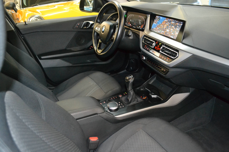 BMW 118 D F40 *LED*NAVI*BMW LIVE COCKPIT*TEMPOMAT*SITZHEIZ — photo 10
