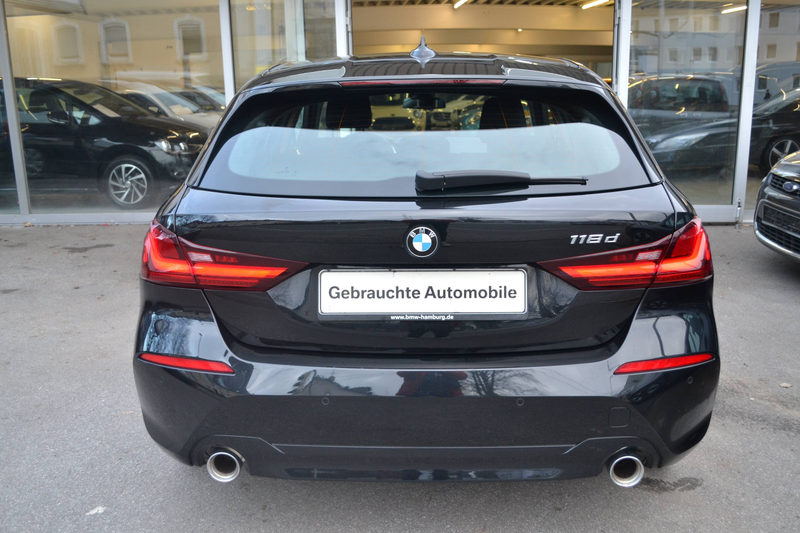 BMW 118 D F40 *LED*NAVI*BMW LIVE COCKPIT*TEMPOMAT*SITZHEIZ — photo 4