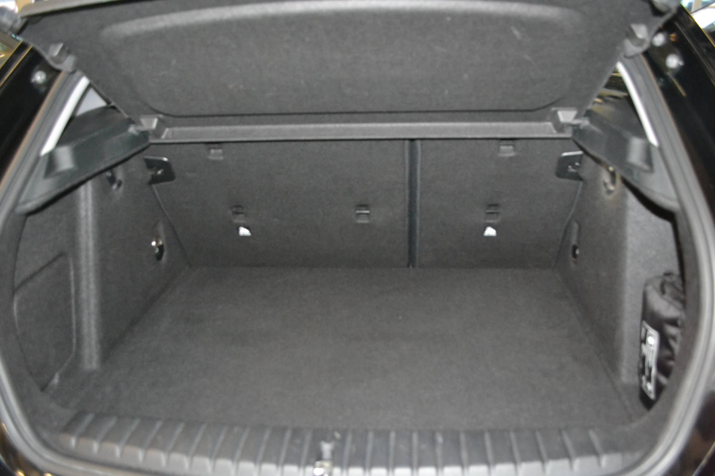BMW 118 D F40 *LED*NAVI*BMW LIVE COCKPIT*TEMPOMAT*SITZHEIZ — photo 12