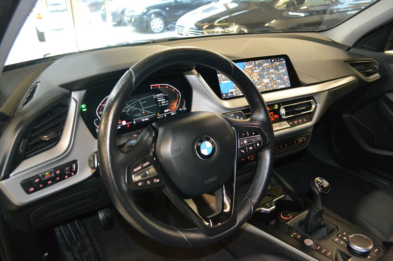 BMW 118 D F40 *LED*NAVI*BMW LIVE COCKPIT*TEMPOMAT*SITZHEIZ — photo 9
