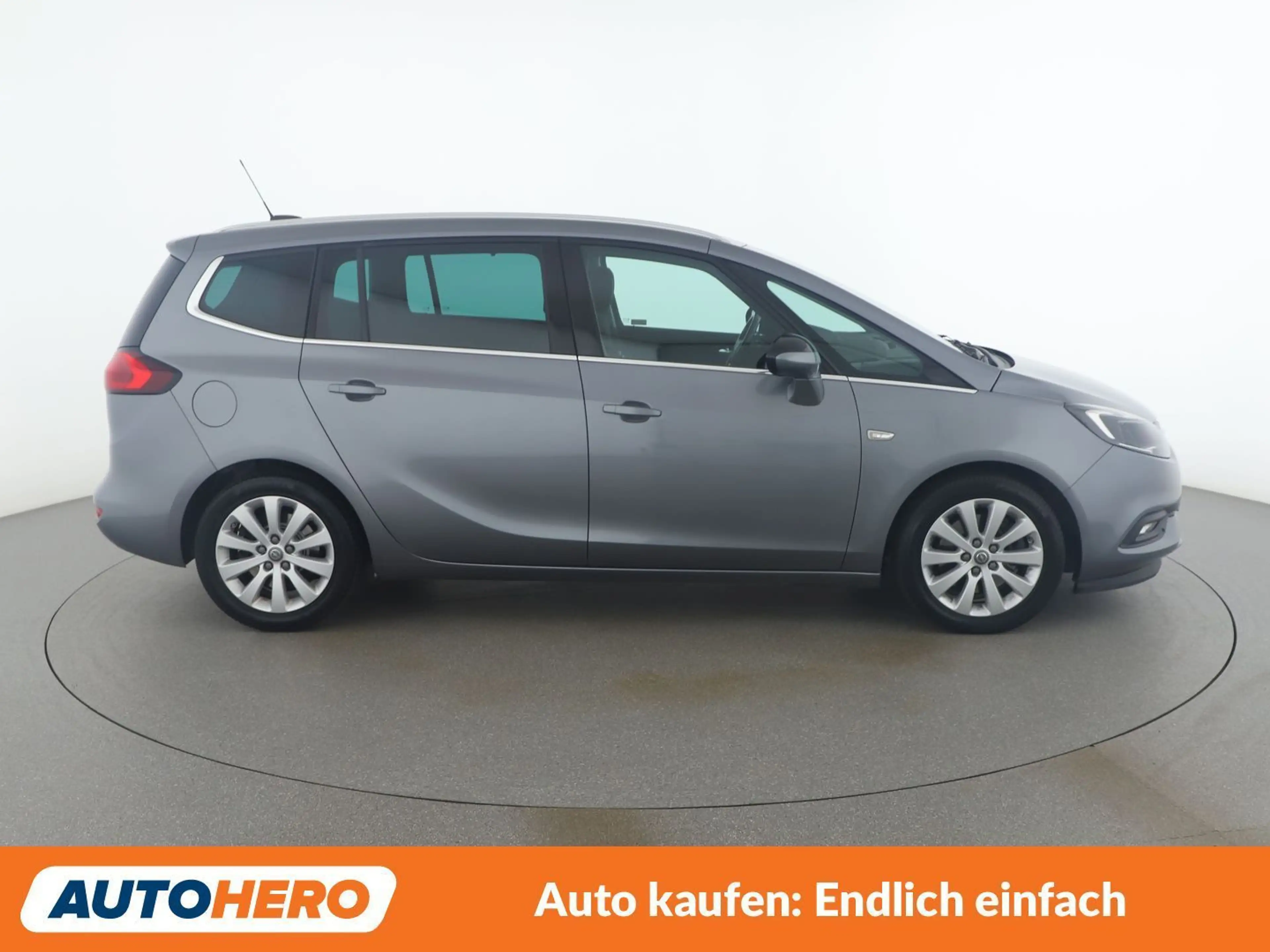 Opel Zafira Tourer 1.6 SIDI Turbo Innovation — photo 7