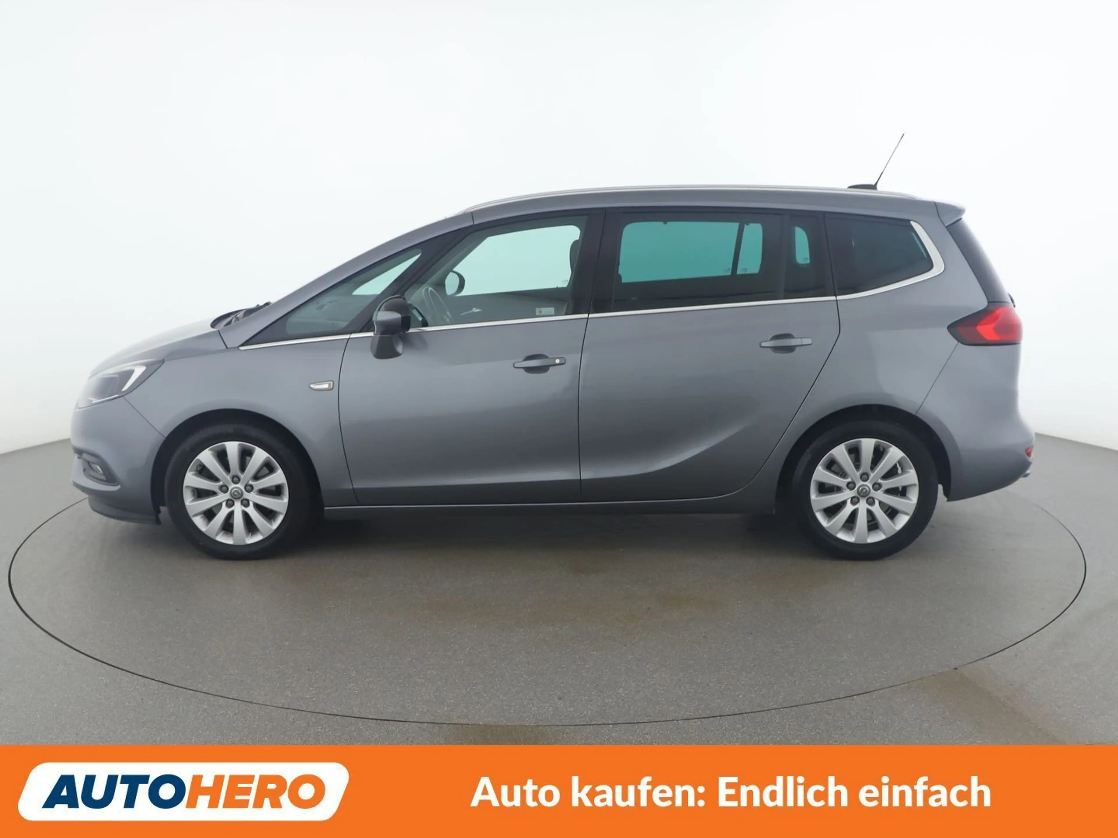 Opel Zafira Tourer 1.6 SIDI Turbo Innovation — photo 3