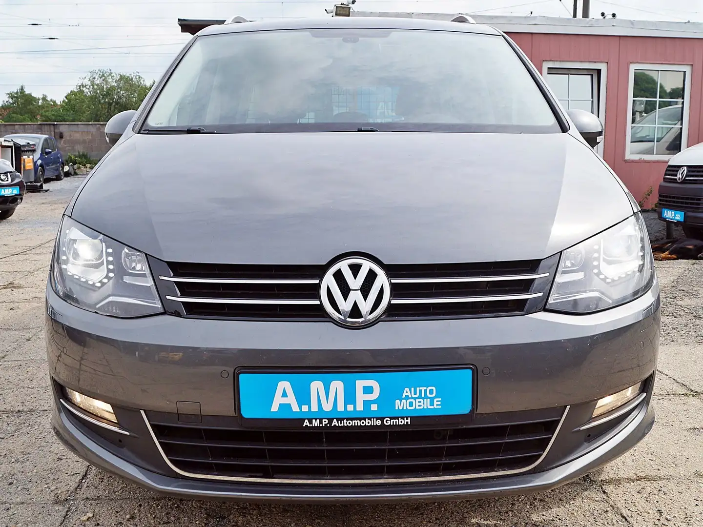 Volkswagen Sharan Highline 2.0TDI DSG, PANO, ST-HEIZ, AHK, LEDER, SH Grey - 2