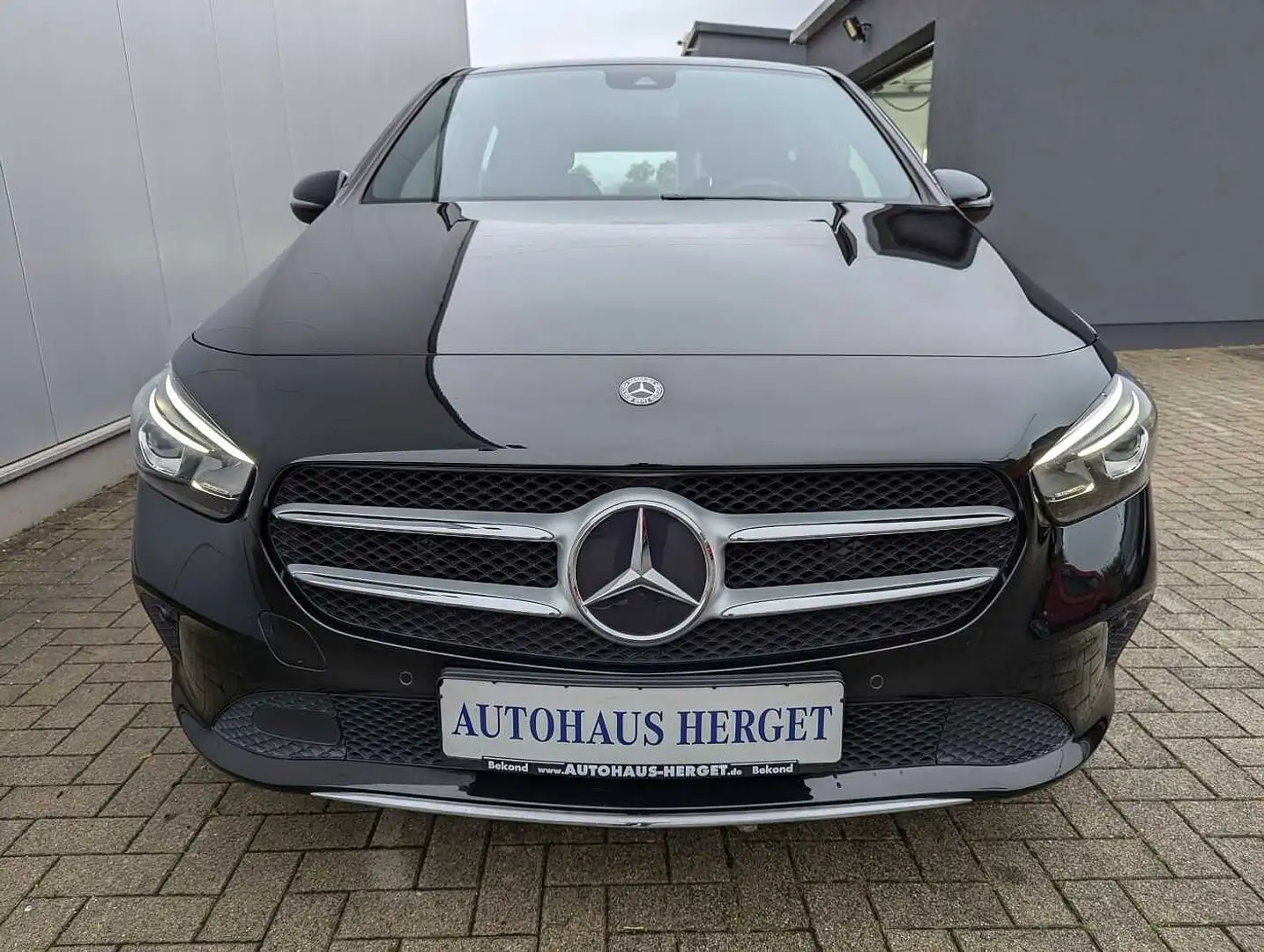 Mercedes-Benz B 180 7G-DCT Progressive 2.Hand/MB-Scheckheft/Ambientebe Nero - 2