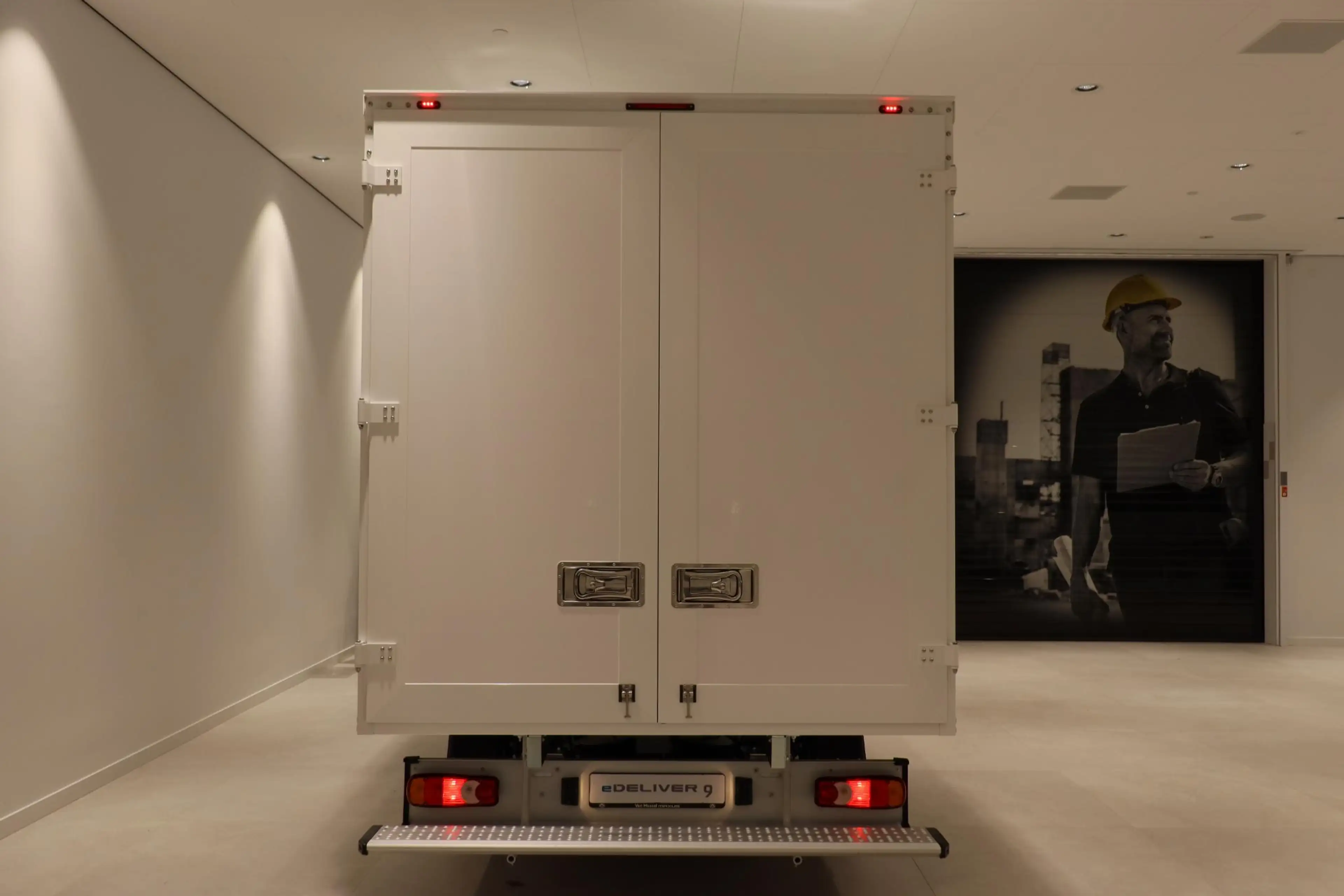 Maxus eDeliver 9 L3 Citybox 65 kWh | Openslaande Deuren | Eco Light — photo 9