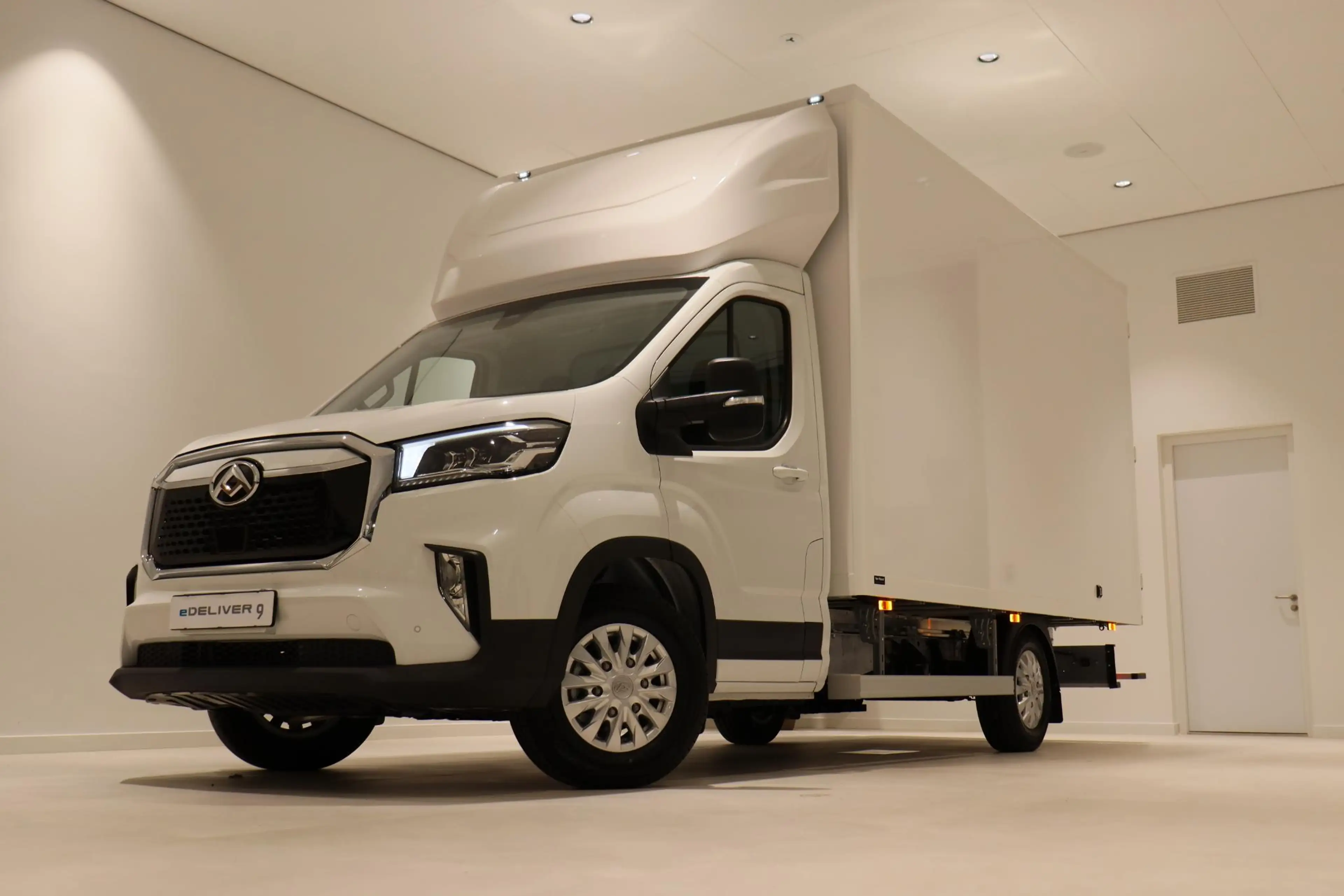 Maxus eDeliver 9 L3 Citybox 65 kWh | Openslaande Deuren | Eco Light — photo 6