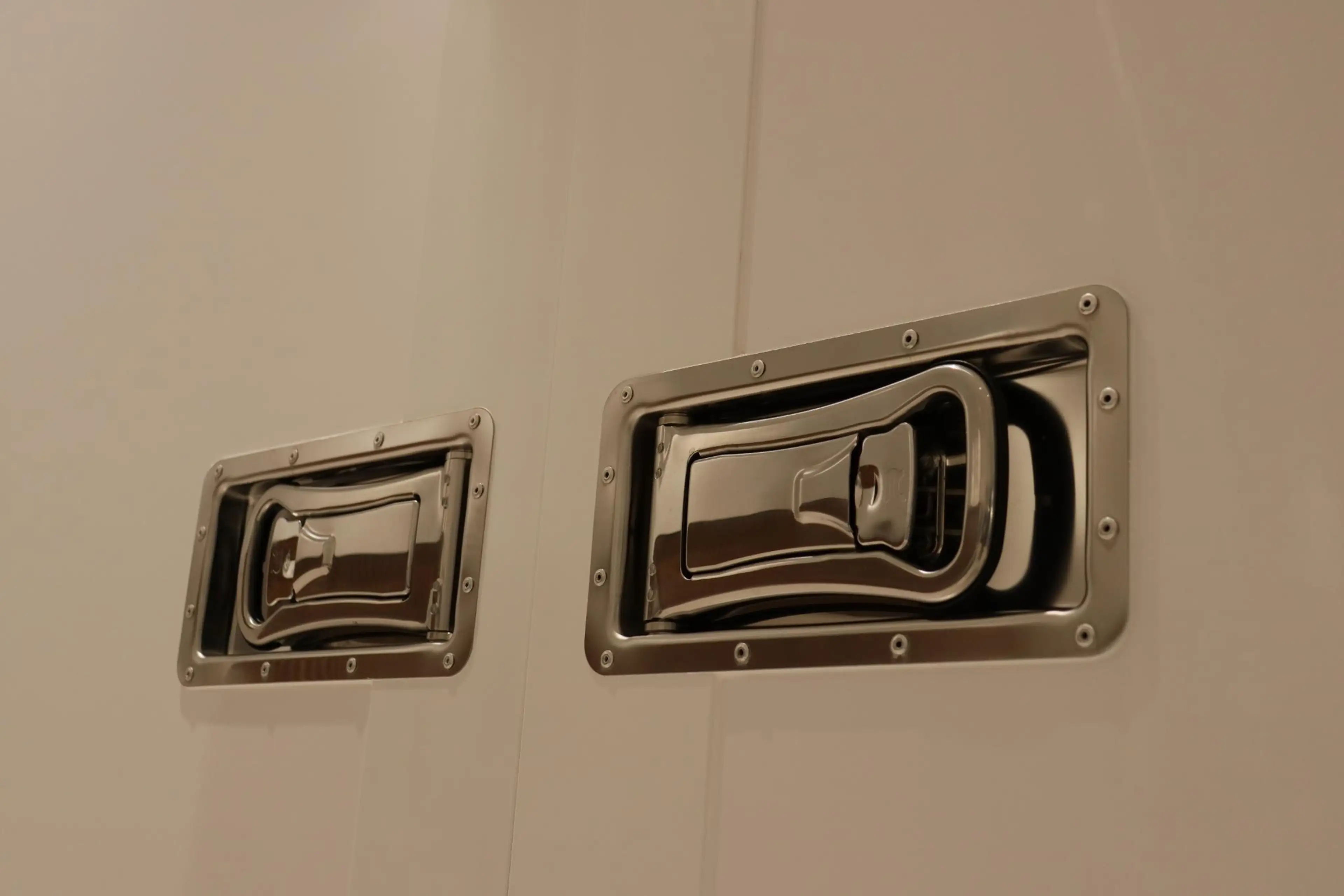 Maxus eDeliver 9 L3 Citybox 65 kWh | Openslaande Deuren | Eco Light — photo 15