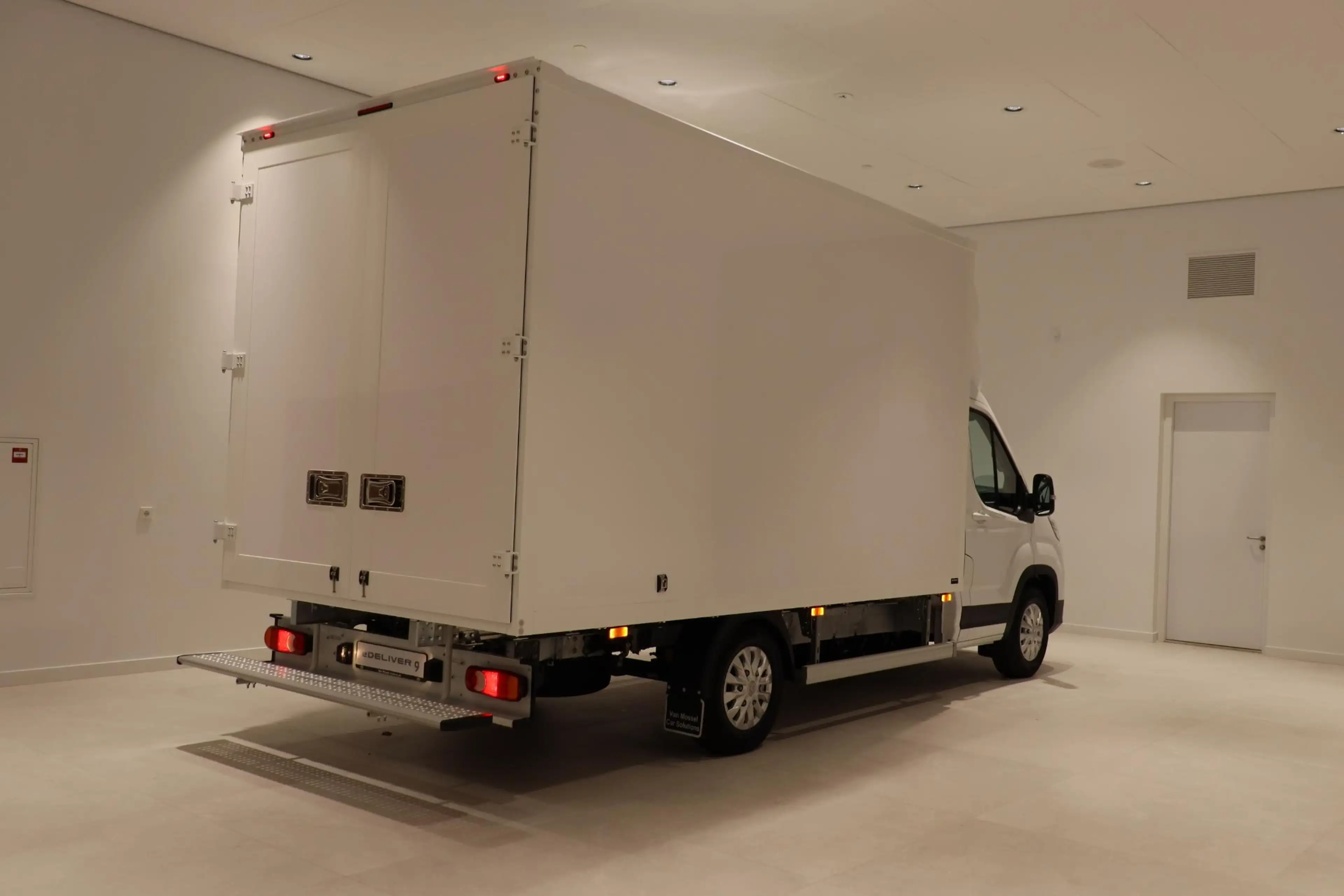 Maxus eDeliver 9 L3 Citybox 65 kWh | Openslaande Deuren | Eco Light — photo 7