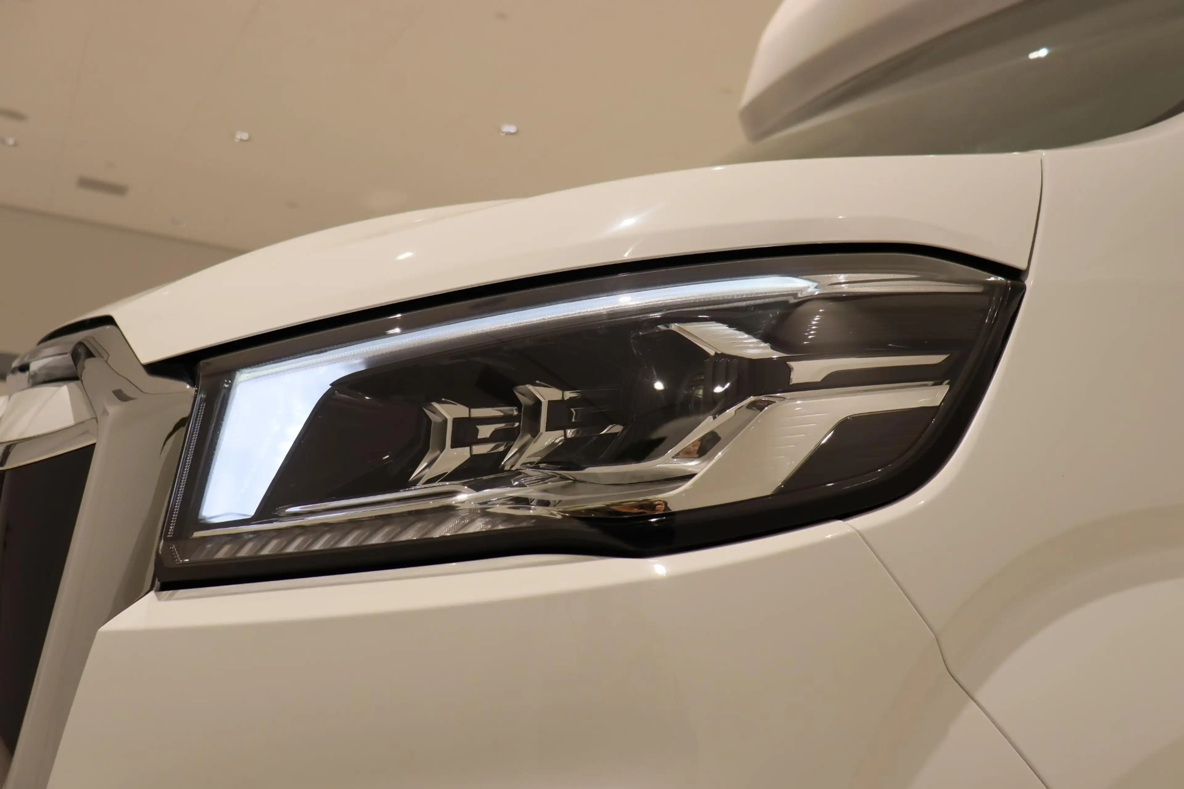 Maxus eDeliver 9 L3 Citybox 65 kWh | Openslaande Deuren | Eco Light — photo 14