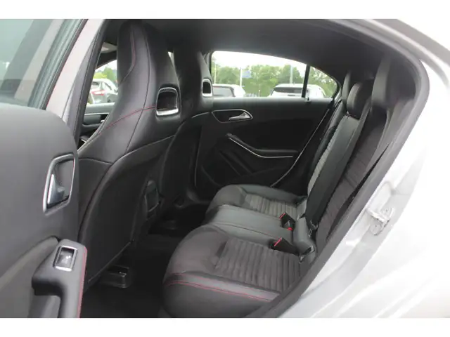 Mercedes-Benz A-Class view 11