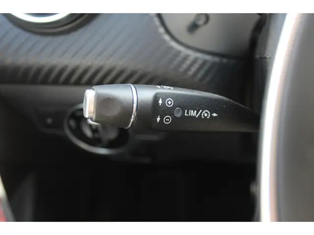 Mercedes-Benz A-Class view 29